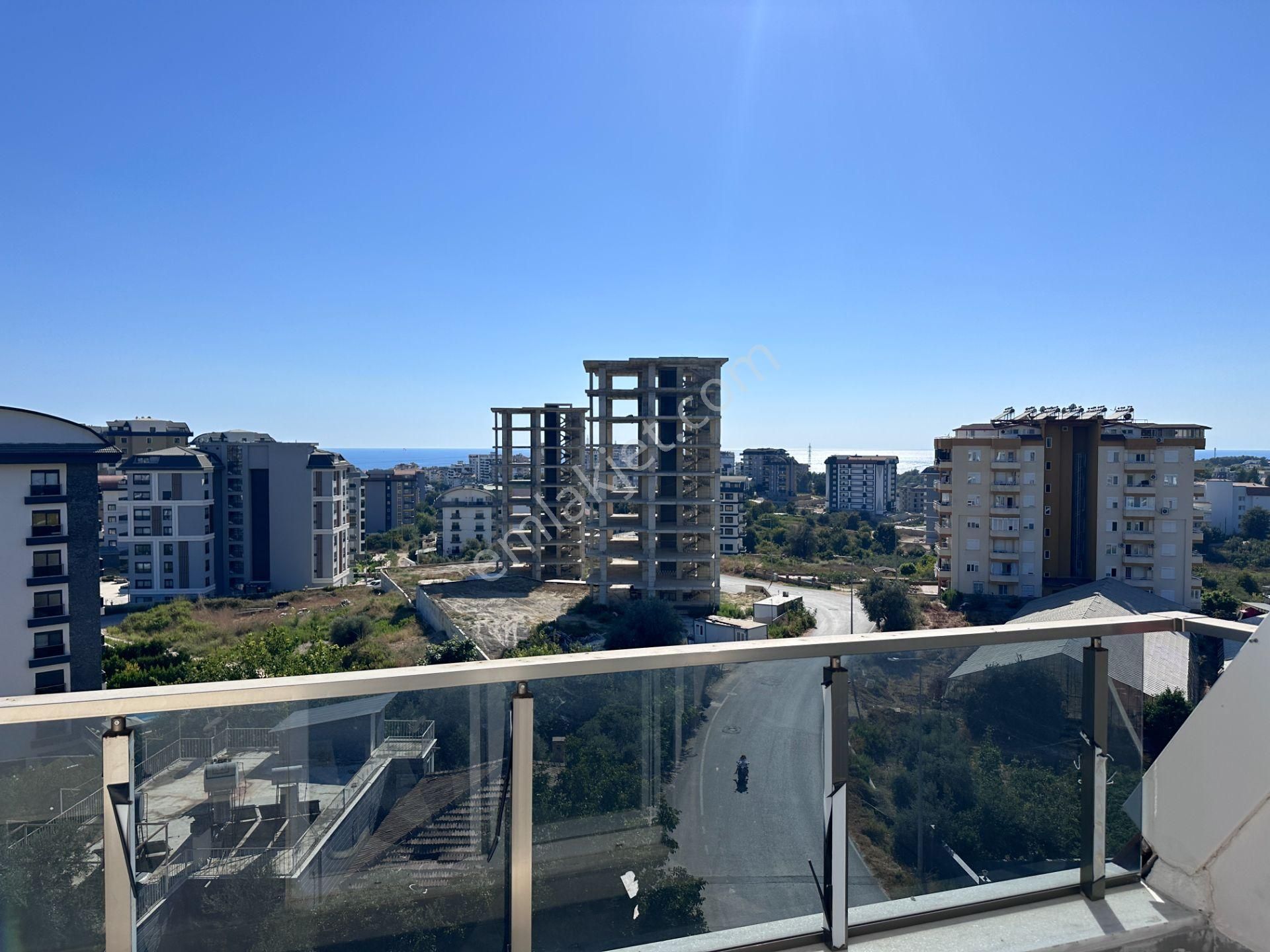 Avsallar'da Tek Blok Aktiviteli Deniz Manzaralı 2+1 130 M2 Dubleks - Görsel 21