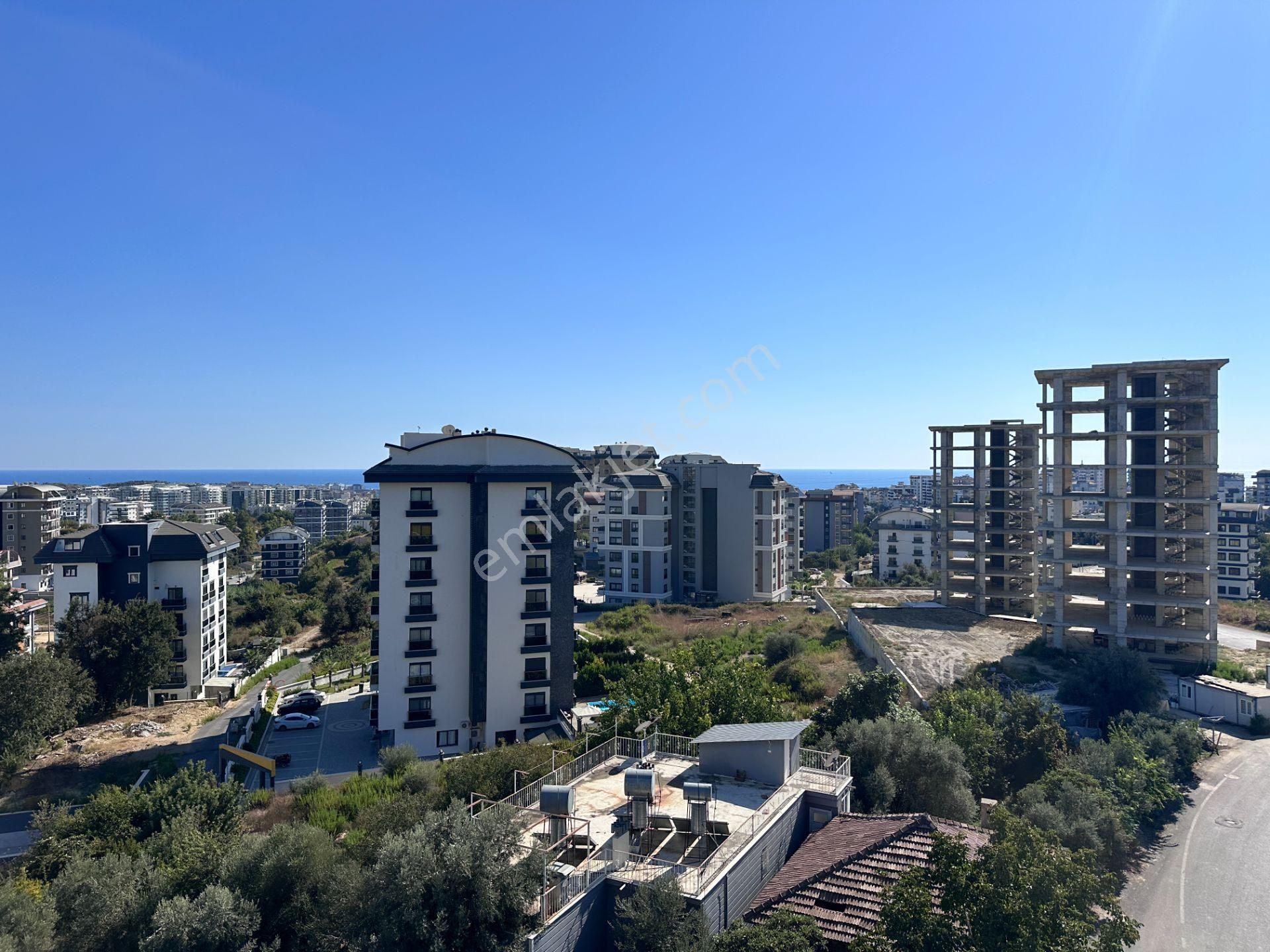 Avsallar'da Tek Blok Aktiviteli Deniz Manzaralı 2+1 130 M2 Dubleks - Görsel 23