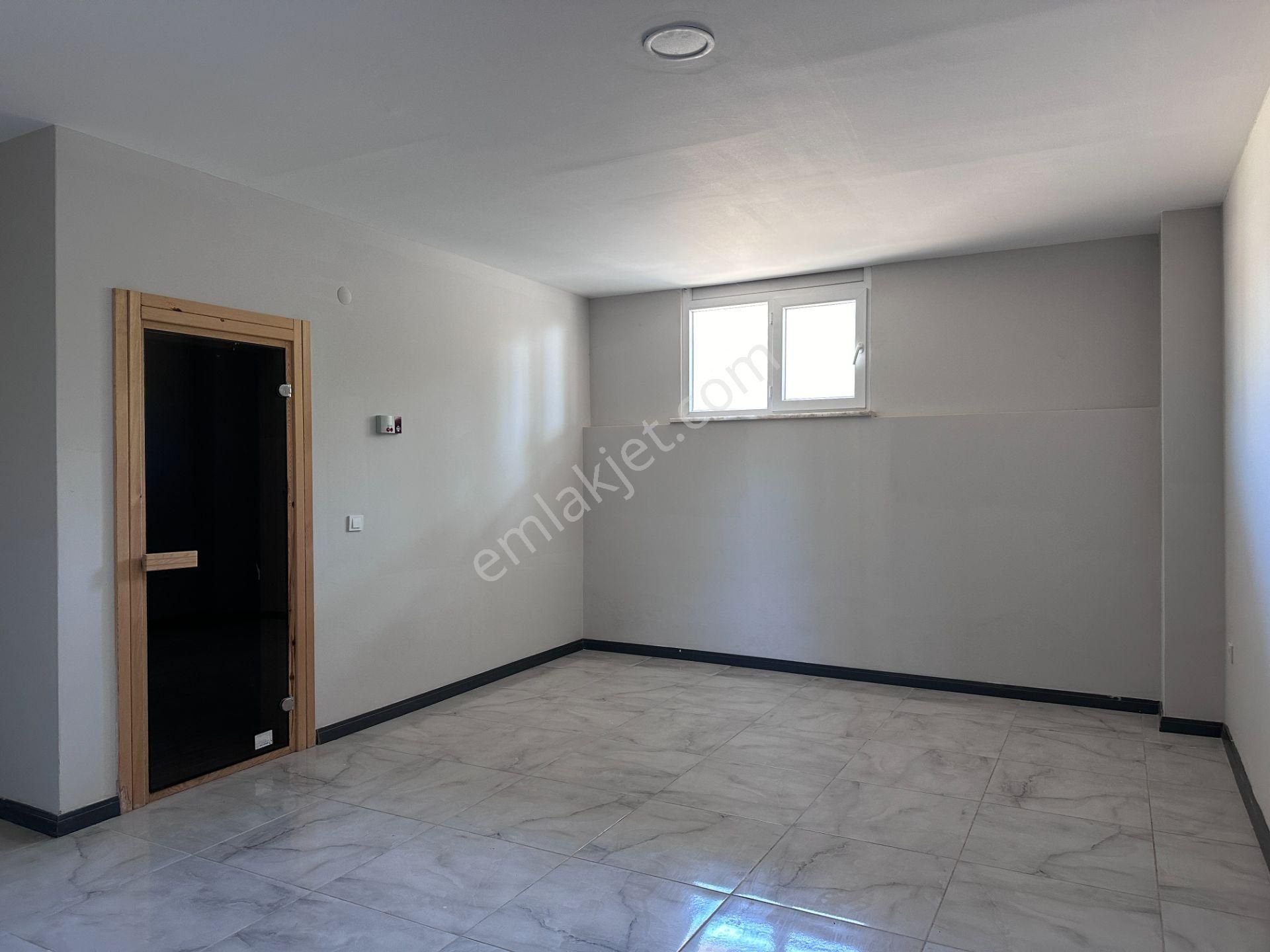 Avsallar'da Tek Blok Aktiviteli Deniz Manzaralı 2+1 130 M2 Dubleks - Görsel 26