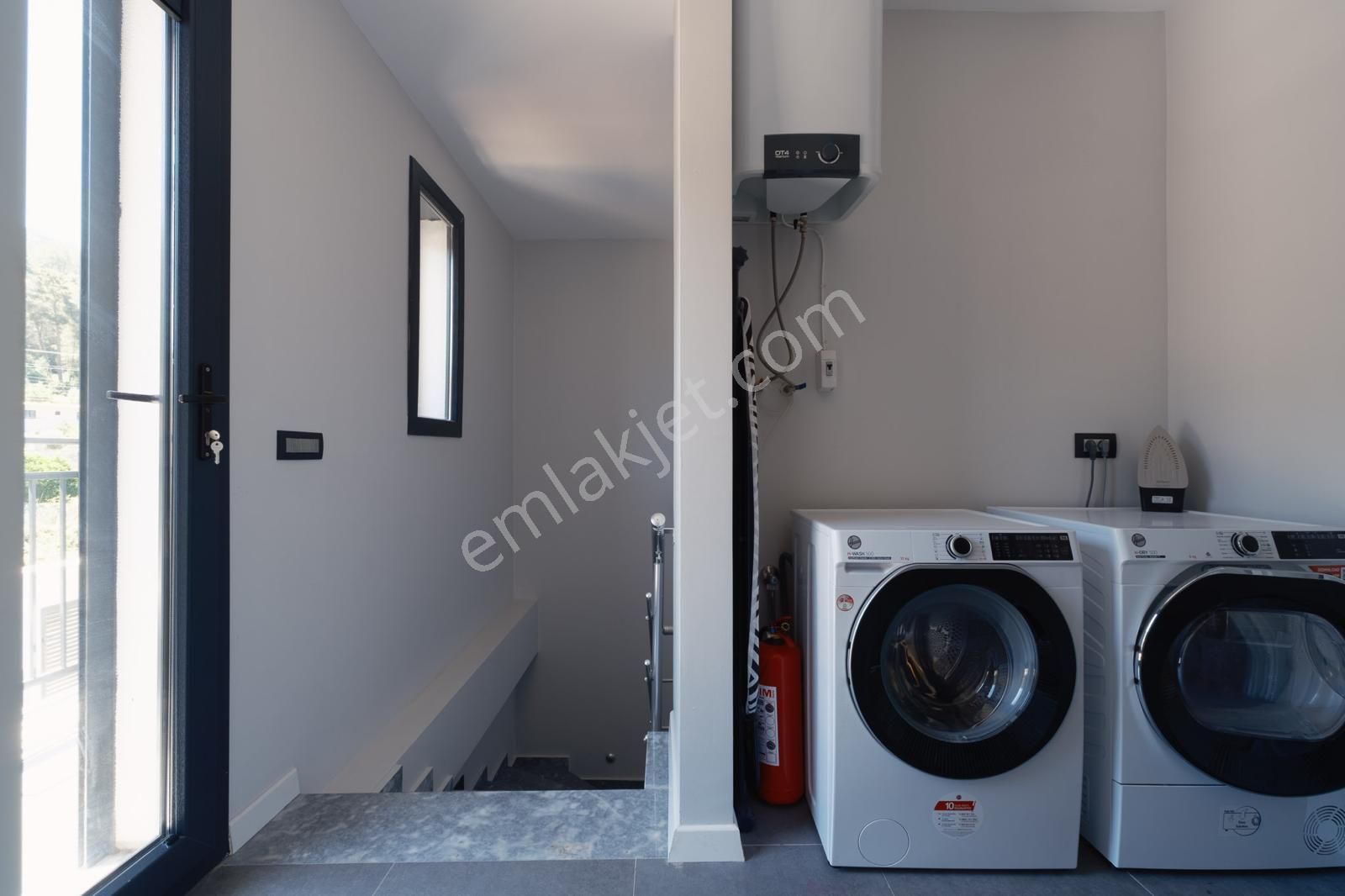 Çamlı Sezonluk Kiralık Eşyalı Havuzlu Villa - Görsel 15