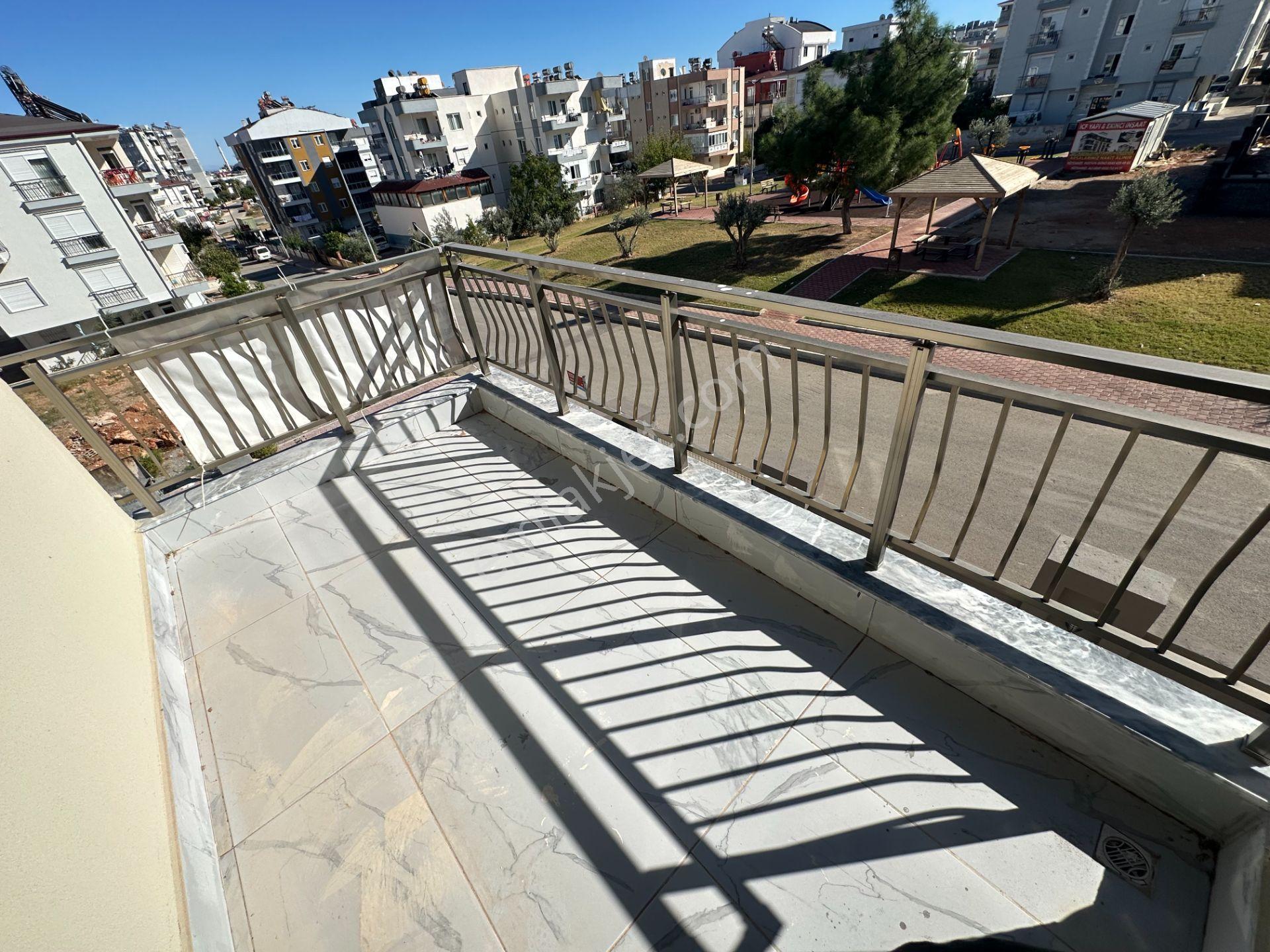 Aktoprakta Site İçerisinde Sıfır Asansörlü 2+1 - Görsel 24
