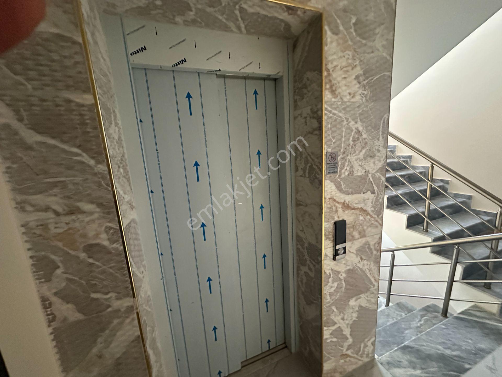 Aktoprakta Site İçerisinde Sıfır Asansörlü 2+1 - Görsel 34