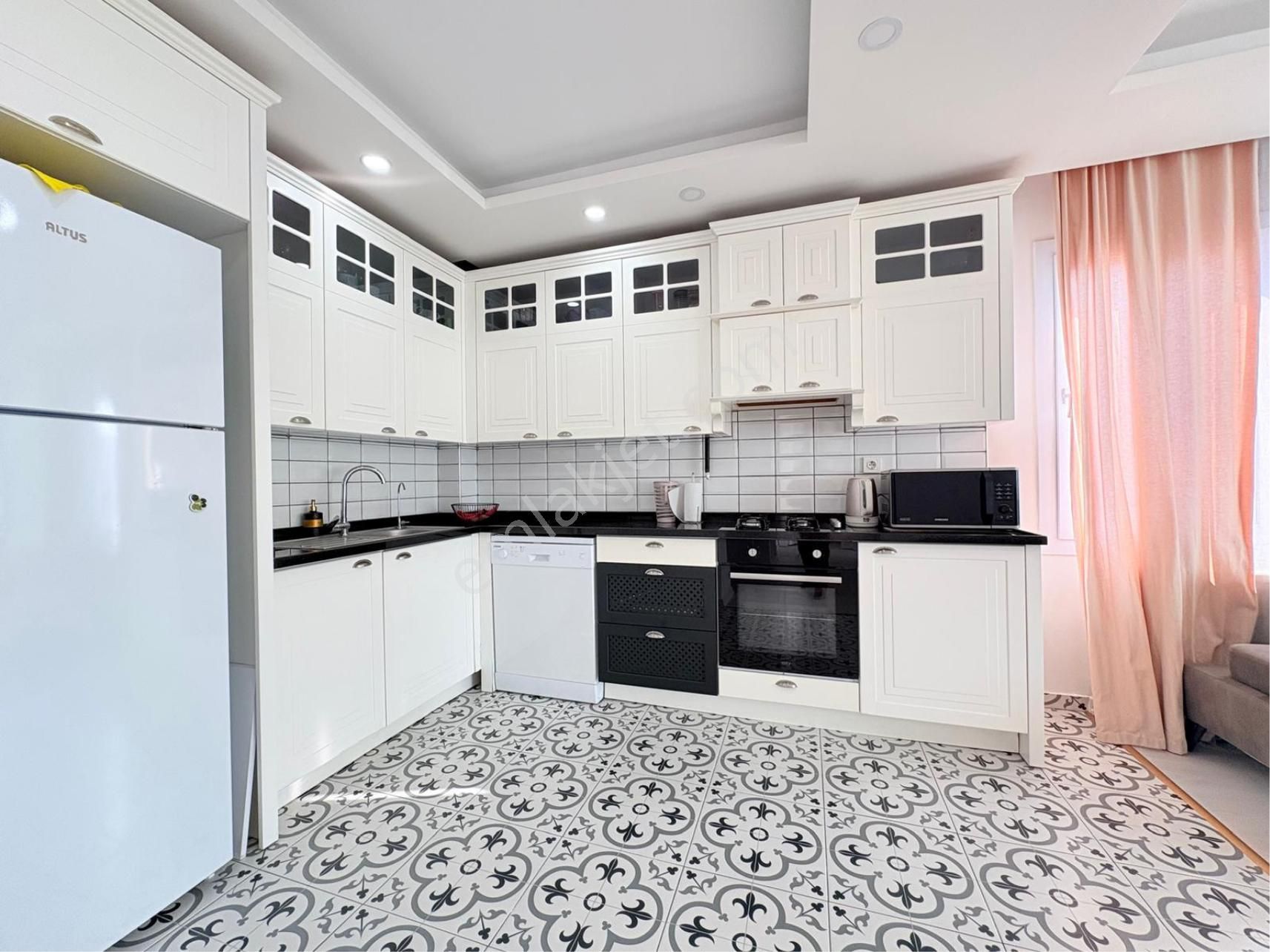 Ethereal'den Tece'de Havuzlu Site İçi G.oturumlu Eşyalı 2+1daire - Görsel 7