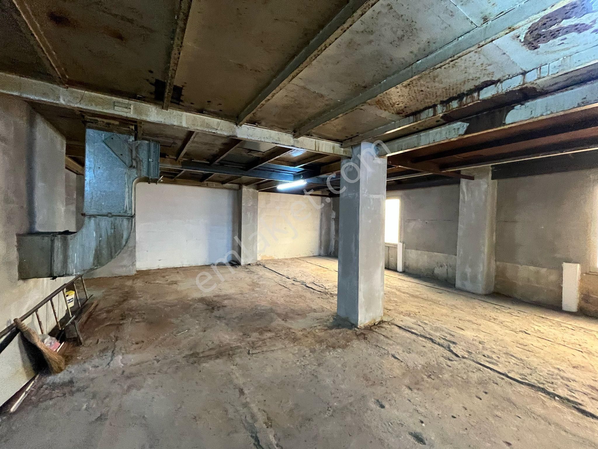 Kağıthane De Komple Satılık Bina - Görsel 40