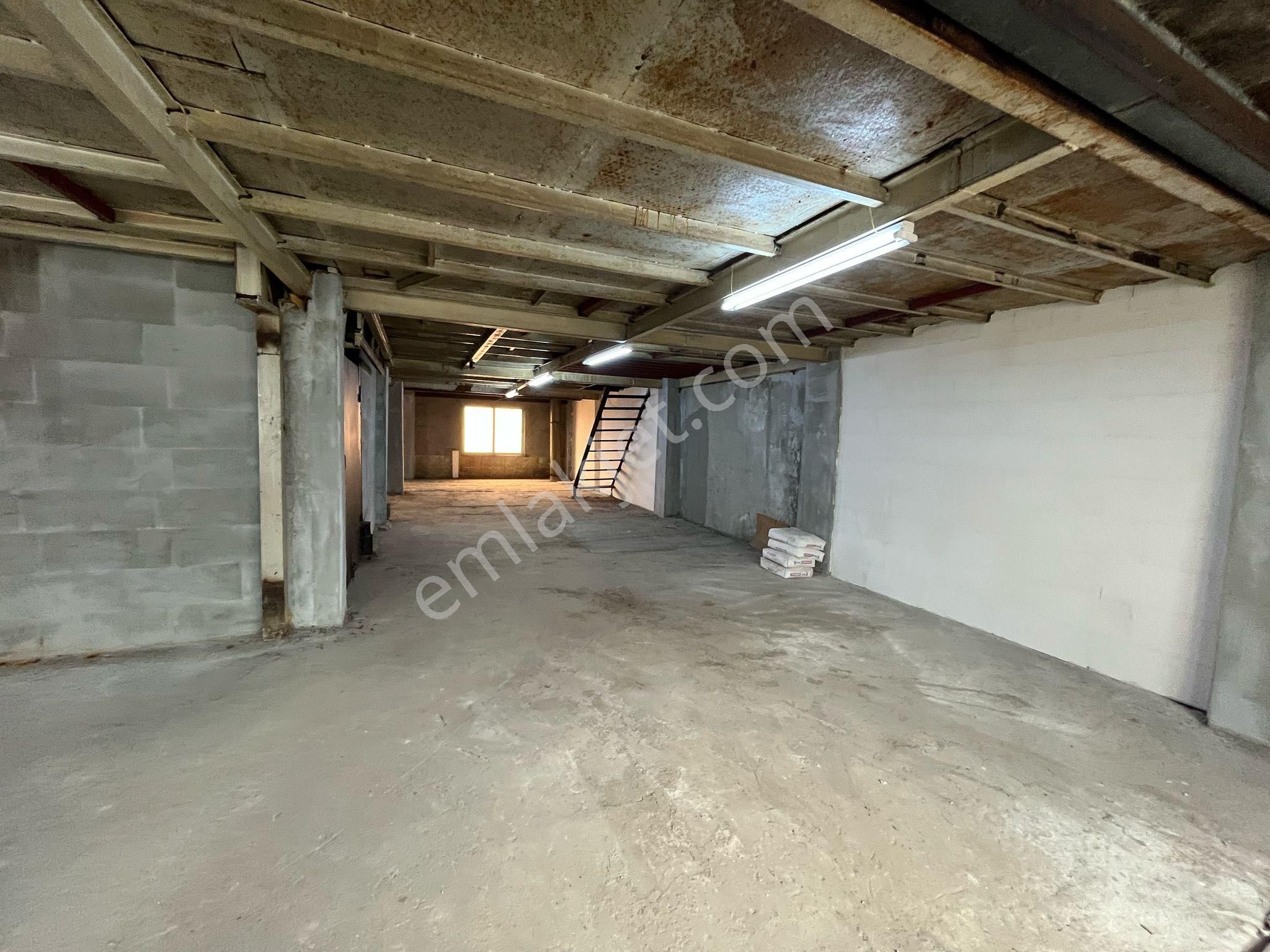 Kağıthane De Komple Satılık Bina - Görsel 38