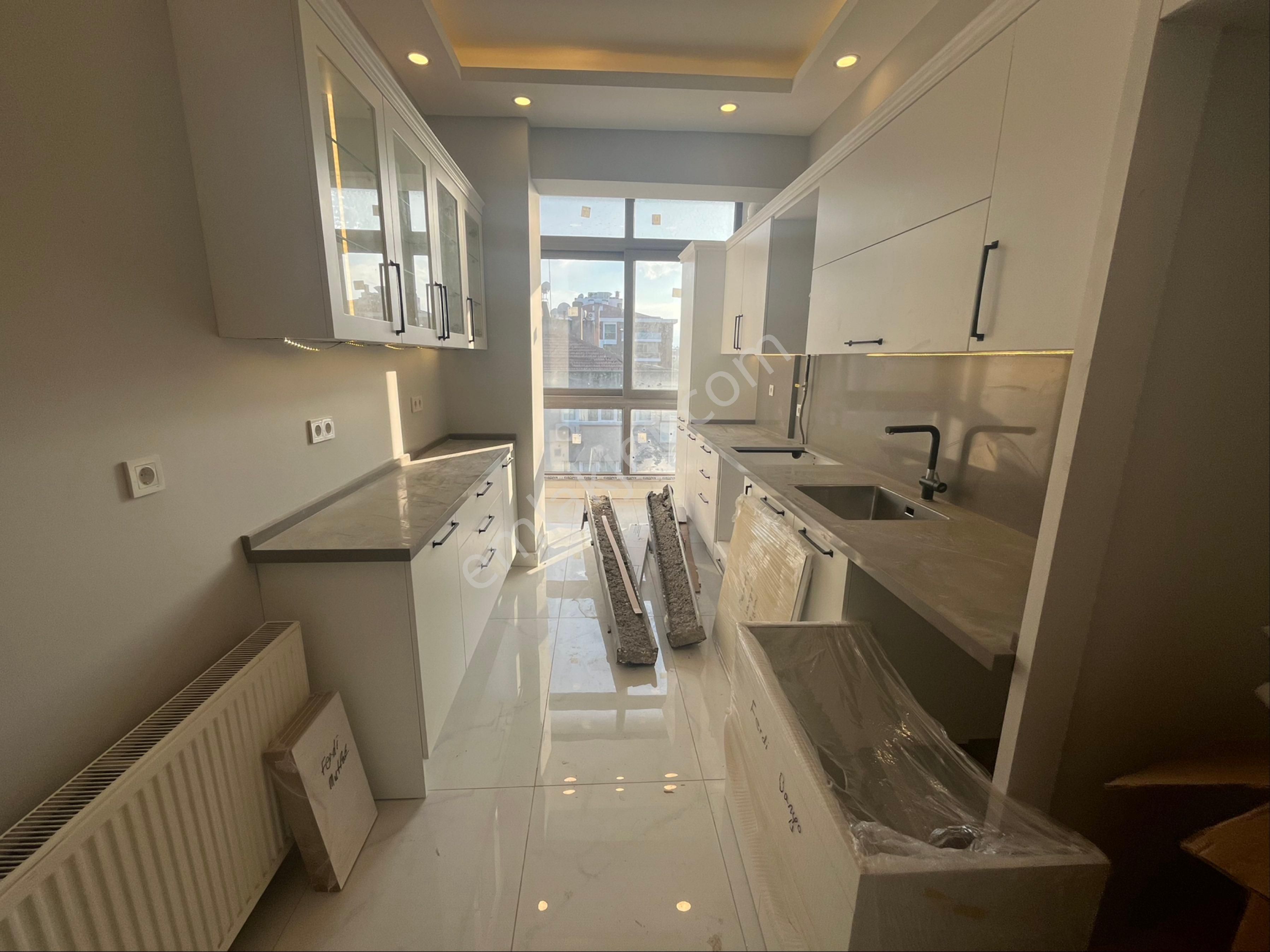 Sıfır, Asansörlü, Teraslı 3+1 Dublex Sahile Yakın Daire - Görsel 3