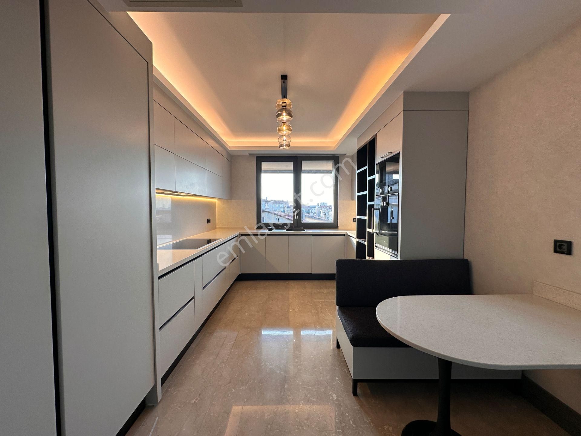 Next House'dan, Kısıklı Konakları'nda 4+2 Lüks Dubleks Daire - Görsel 16