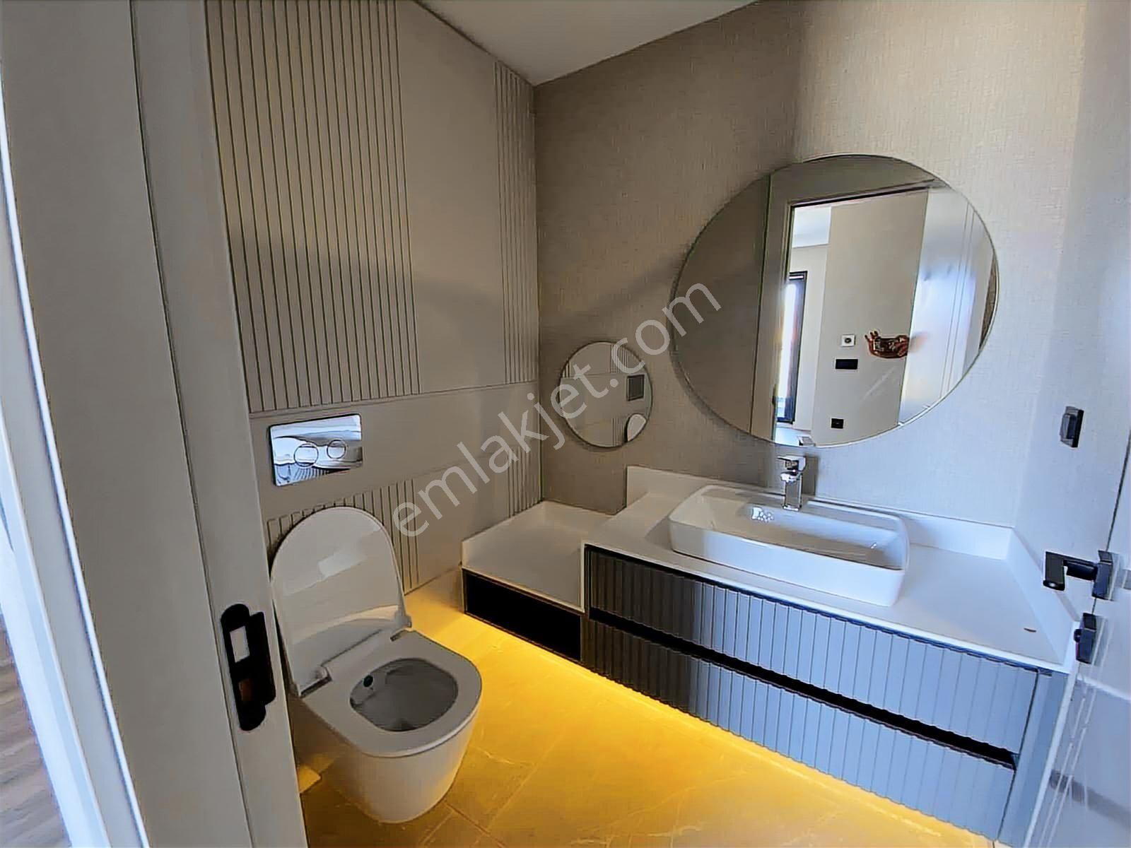 Gamador Bravo'da Acílll Bulvar Cephe Satılık Fırsat Dairesi - Görsel 8