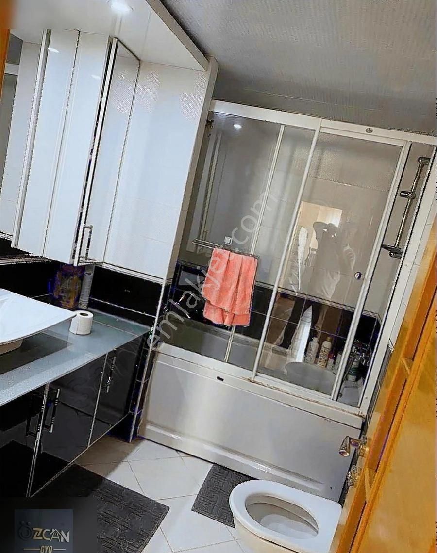 Özcan Gyo'dan A.türkeş Kurttepe Anadolu Lisesi Civarı 4+1 Daire - Görsel 9