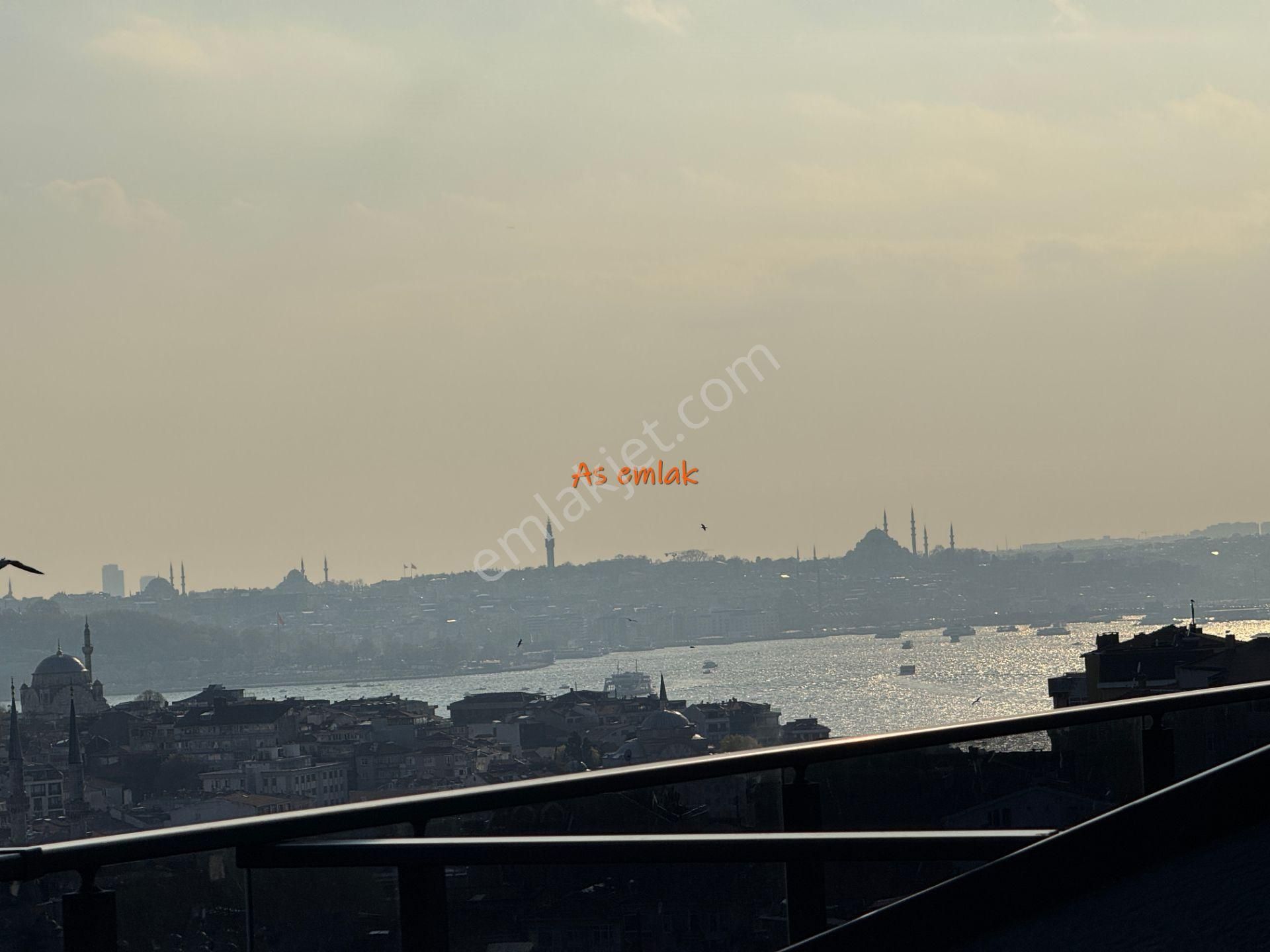 As Emlaktan 4+2 Sultantepe Deniz Manzaral 310m2 Otoparklı Dublex - Görsel 2