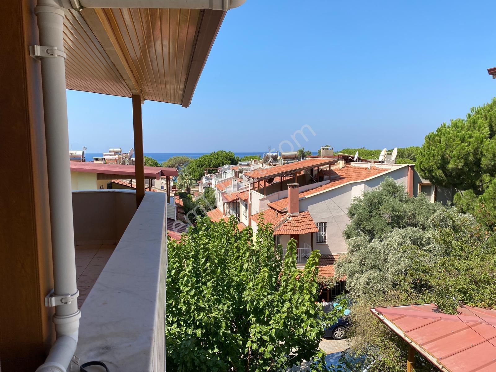 Denize 10 Adım Deniz Tarafında 3+1 Yazlık - Görsel 5