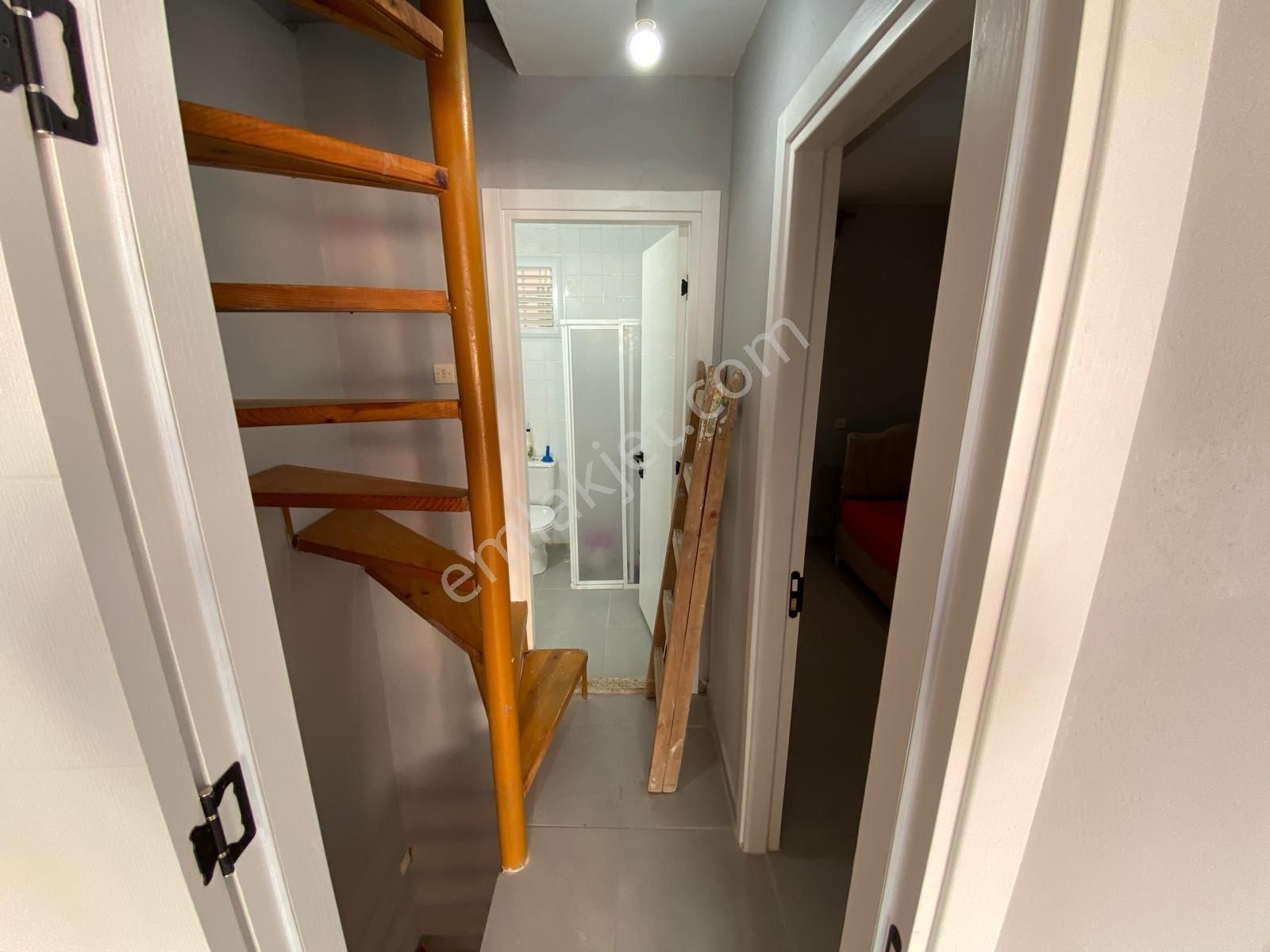 Denize 10 Adım Deniz Tarafında 3+1 Yazlık - Görsel 17