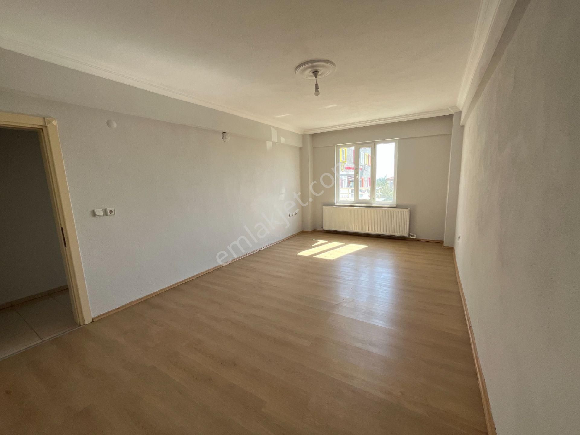 Toygar Mah. Ş.y. Şenler Kız Anadolu İmam Hatip Lisesi Yakını 3+1 Kiralık Daire - Görsel 12