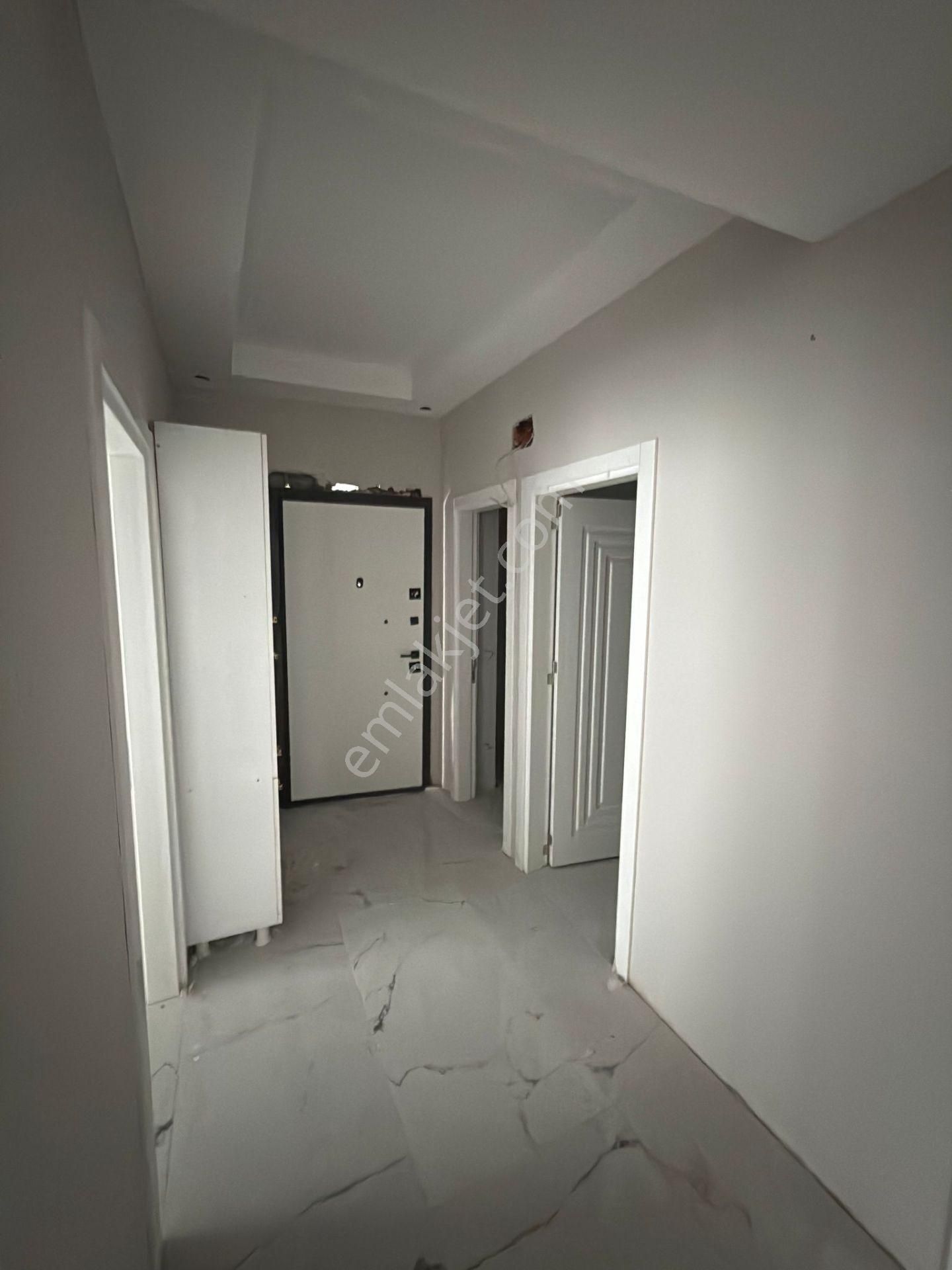 Barak Emlak'tan Eski Avm Arkası Satılık 2+1 Daireler - Görsel 3