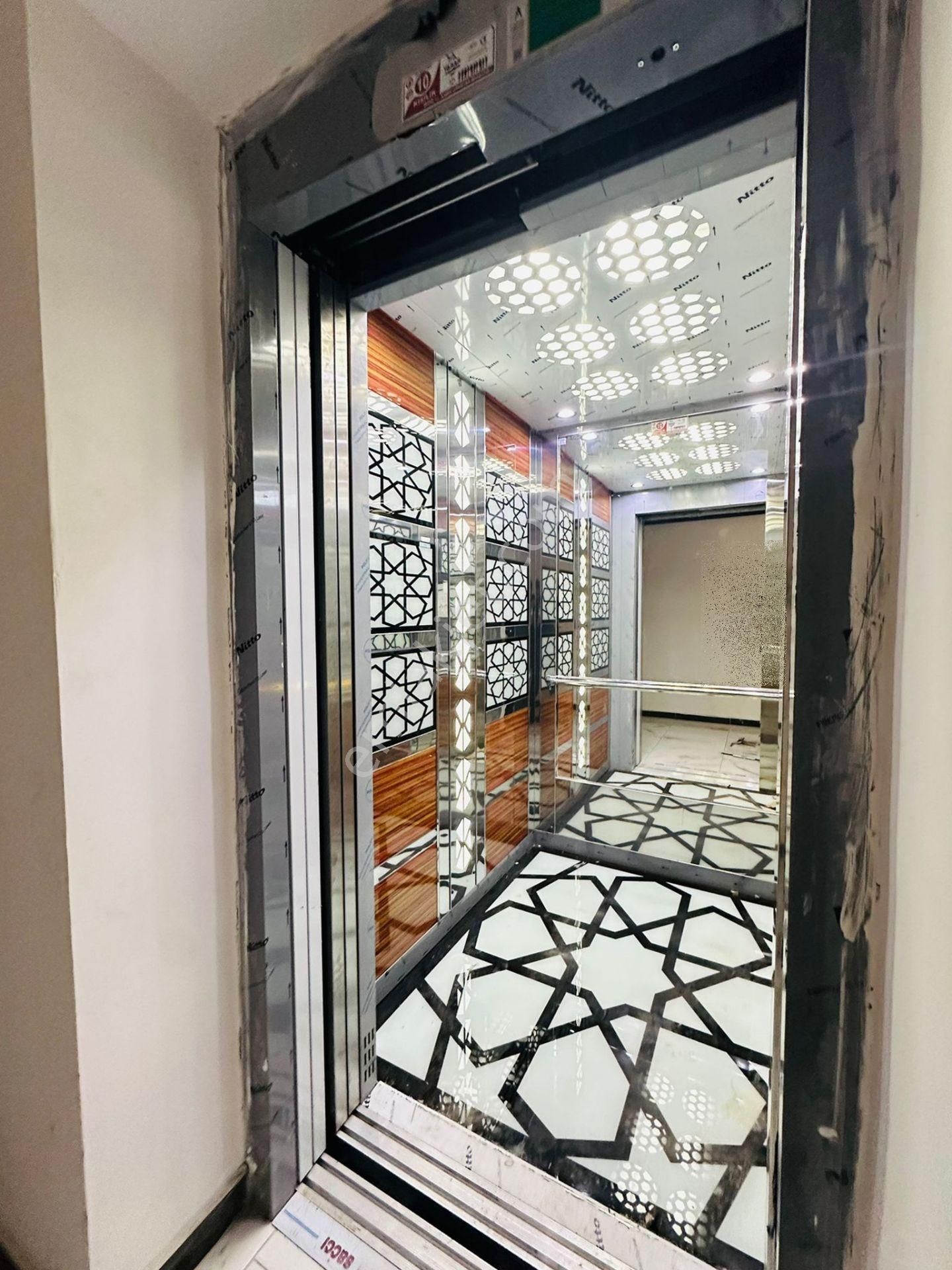 Beşikkaya'da Asansörlü Full Yapılı 3+1 Ara Katta Satılık Daire !! - Görsel 22