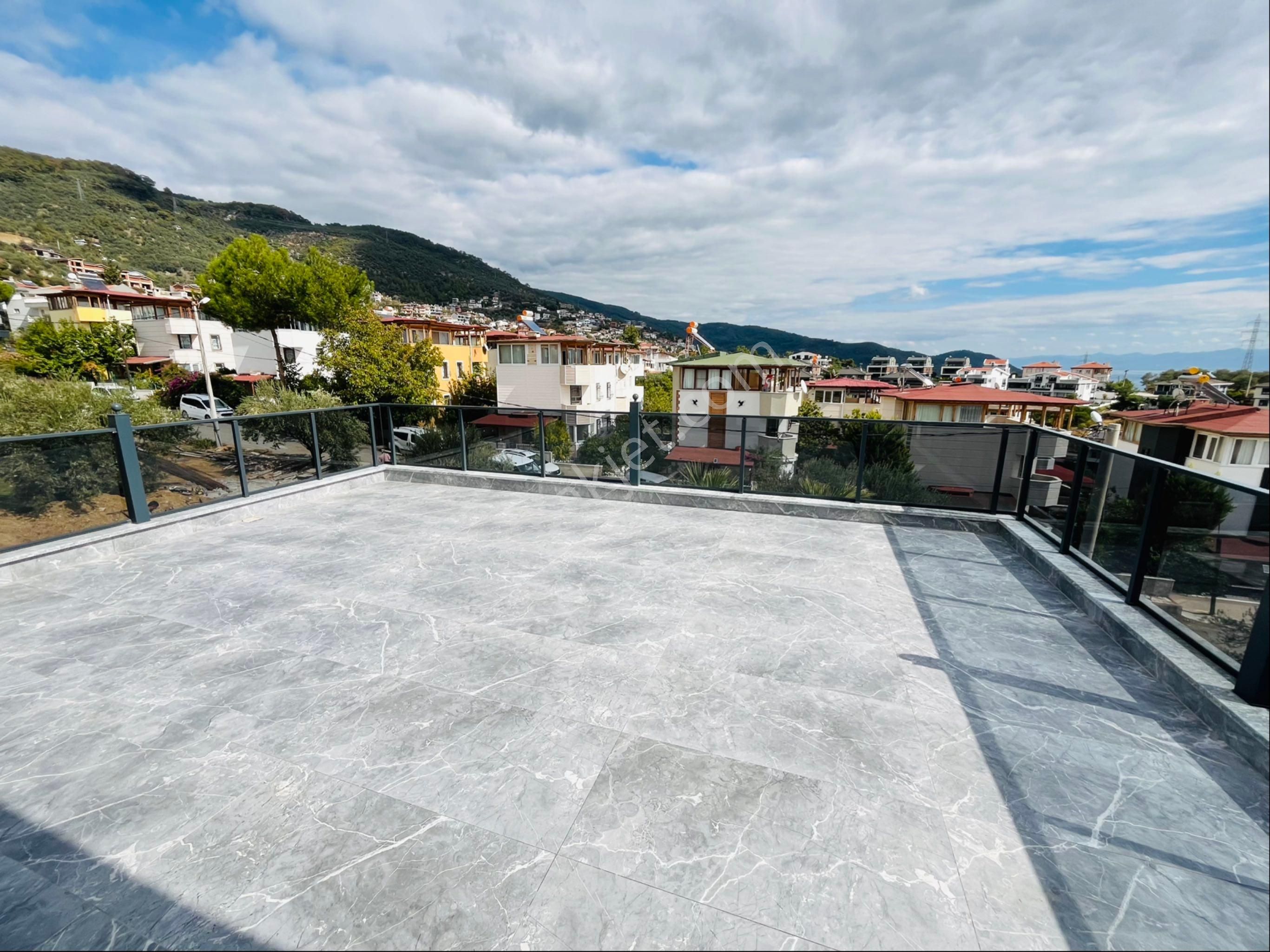 Altınoluk Eşsiz Deniz Ve Dağ Manzaralu Donanınlı Ultra Lüx 5+2 Müstakil Villa - Görsel 30