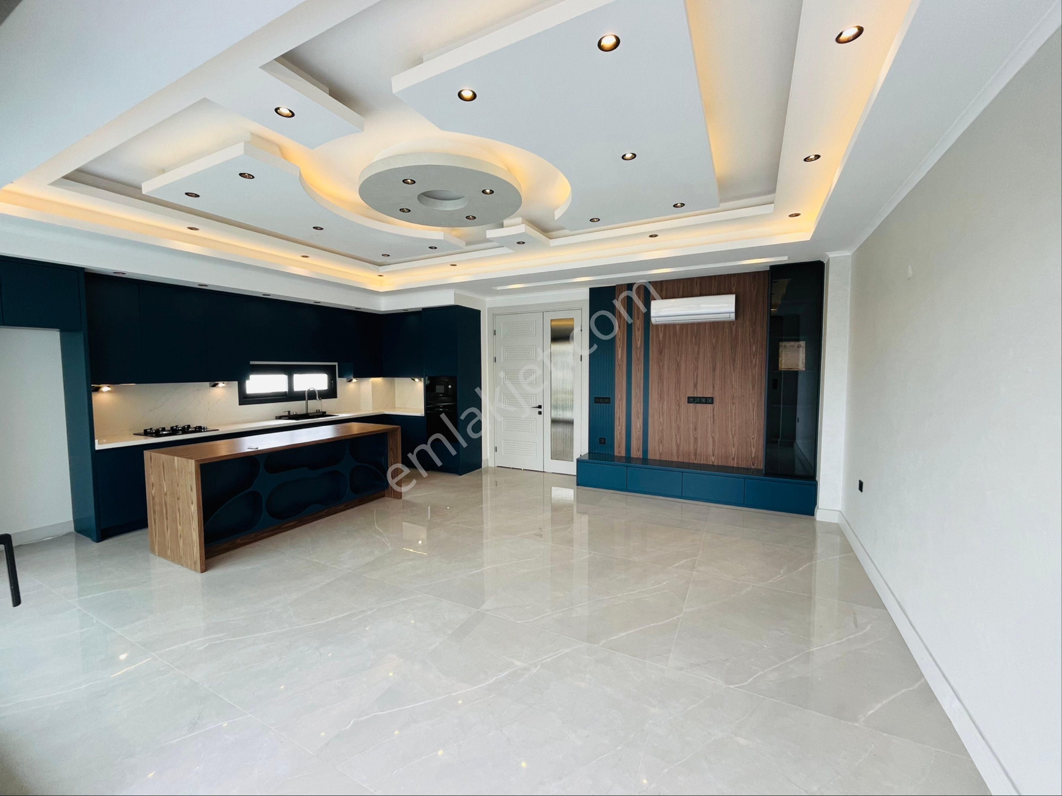 Altınoluk Eşsiz Deniz Ve Dağ Manzaralu Donanınlı Ultra Lüx 5+2 Müstakil Villa - Görsel 8