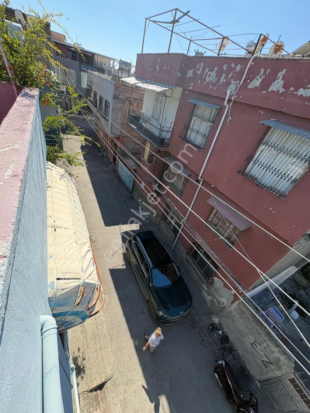 Meydan Mahallesinde 250mt2 Arsa İçerisinde 120 Mt2 Oturumlu 2 Katlı Daire - Görsel 11