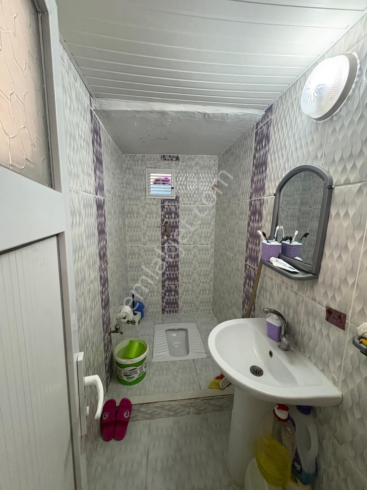 Meydan Mahallesinde 250mt2 Arsa İçerisinde 120 Mt2 Oturumlu 2 Katlı Daire - Görsel 18