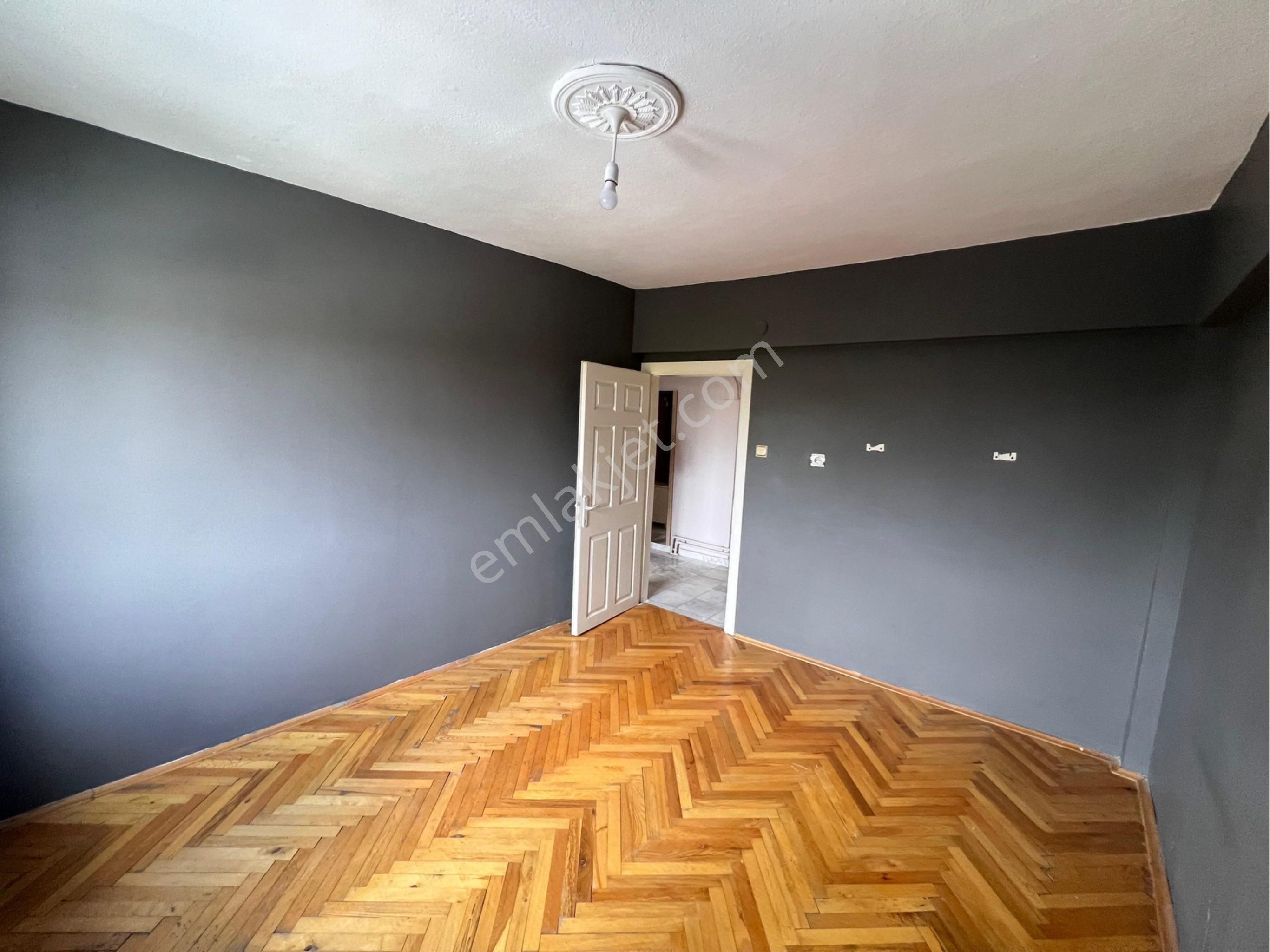U.h.m.3+1 Arakat Salon Bağımsız Geniş Çift Balkon Yapılı Kiralık - Görsel 18