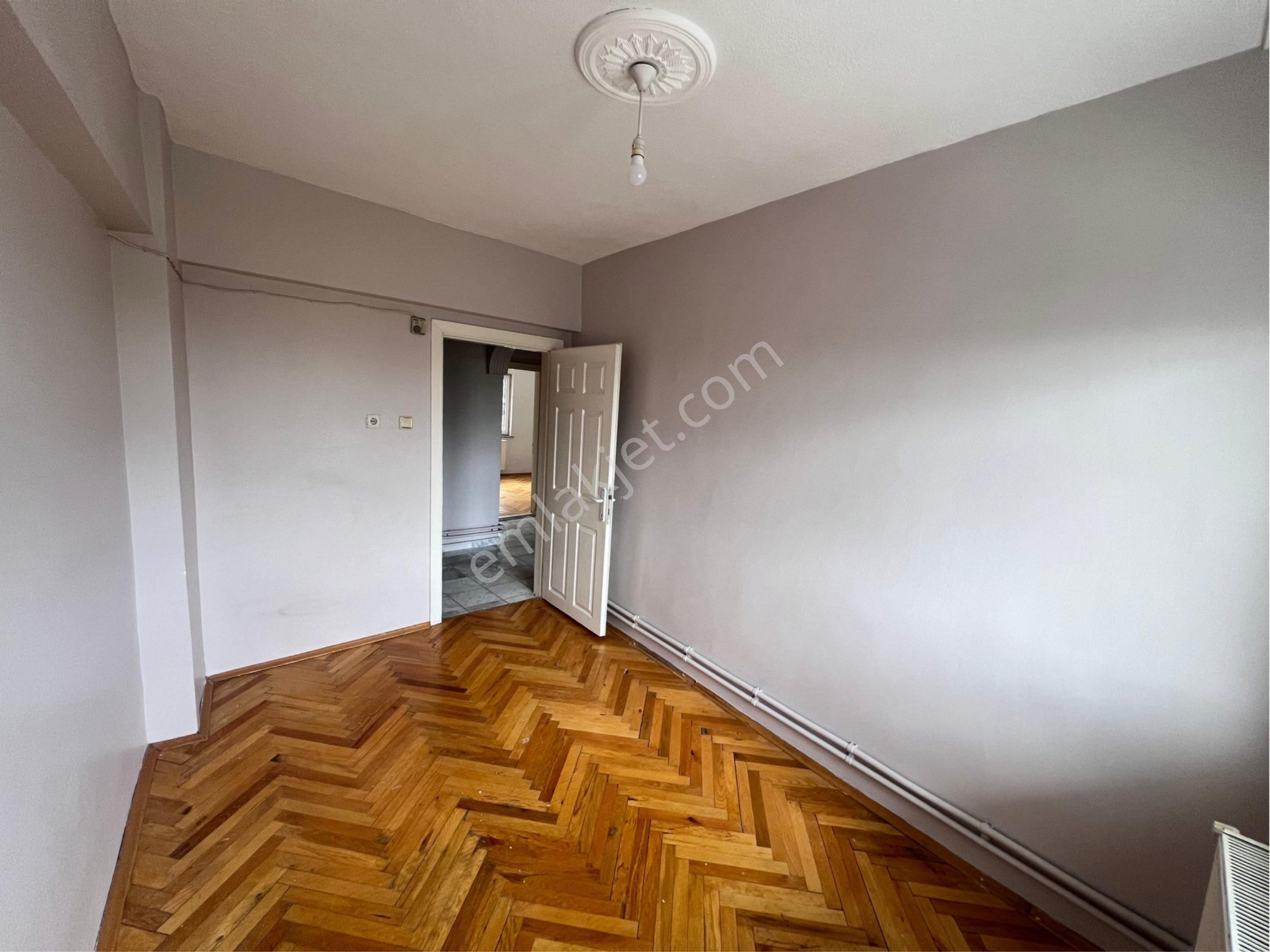 U.h.m.3+1 Arakat Salon Bağımsız Geniş Çift Balkon Yapılı Kiralık - Görsel 25