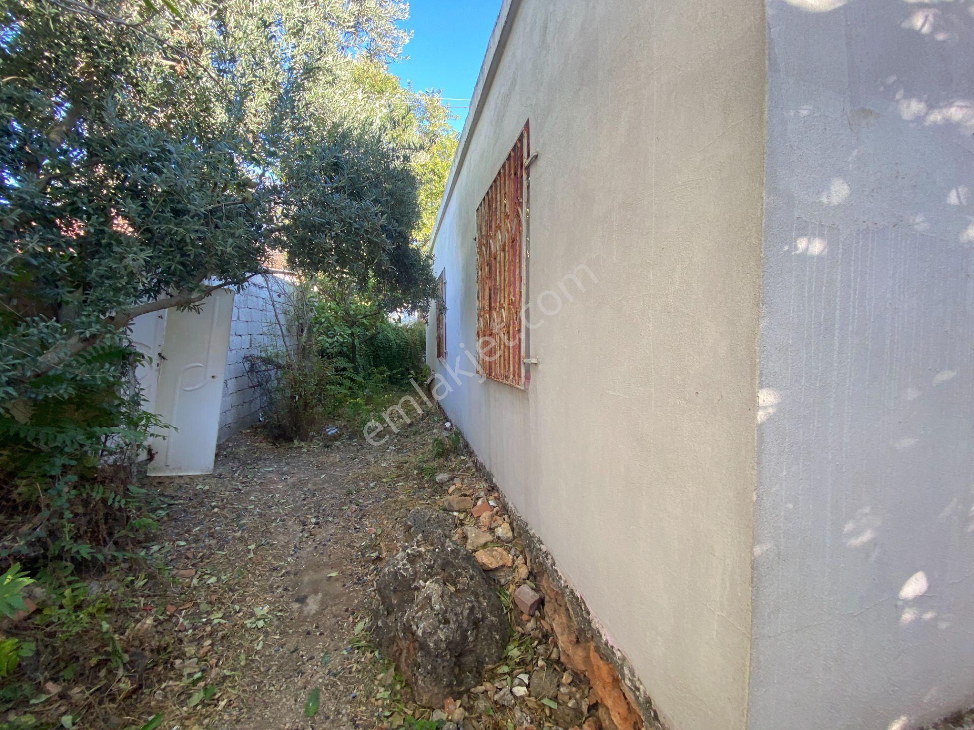 Baraj Mahallesinde 228 M² Arsa İçerisinde Müstakil Ev - Görsel 19