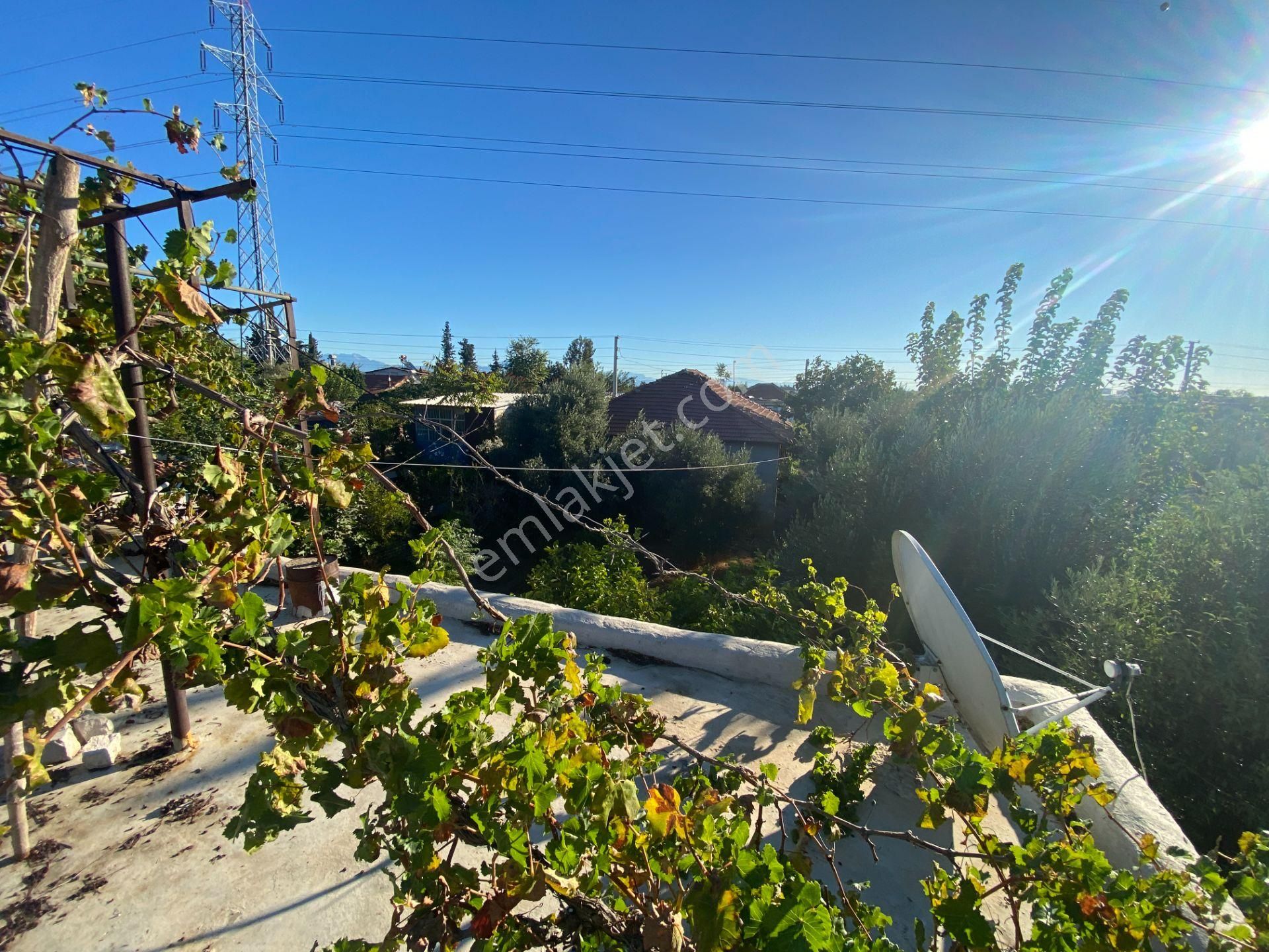 Baraj Mahallesinde 228 M² Arsa İçerisinde Müstakil Ev - Görsel 5