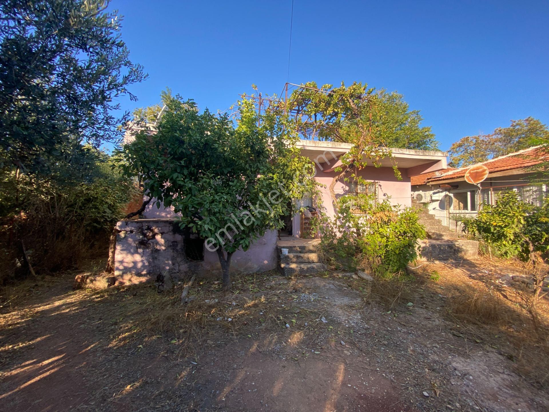 Baraj Mahallesinde 228 M² Arsa İçerisinde Müstakil Ev - Görsel 2