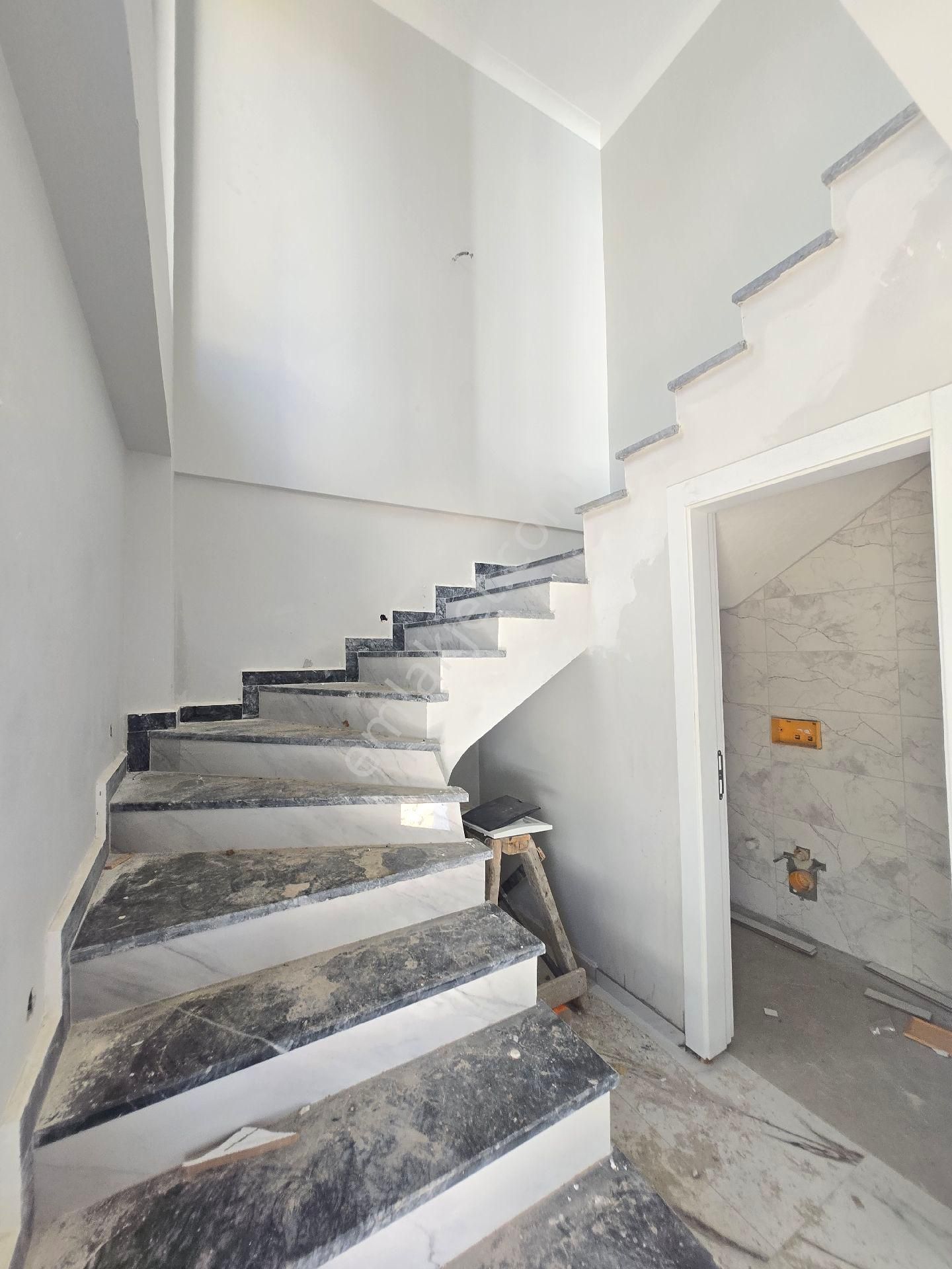 Muğla Bayır Mahlesinde Muhteşem Villa - Görsel 7