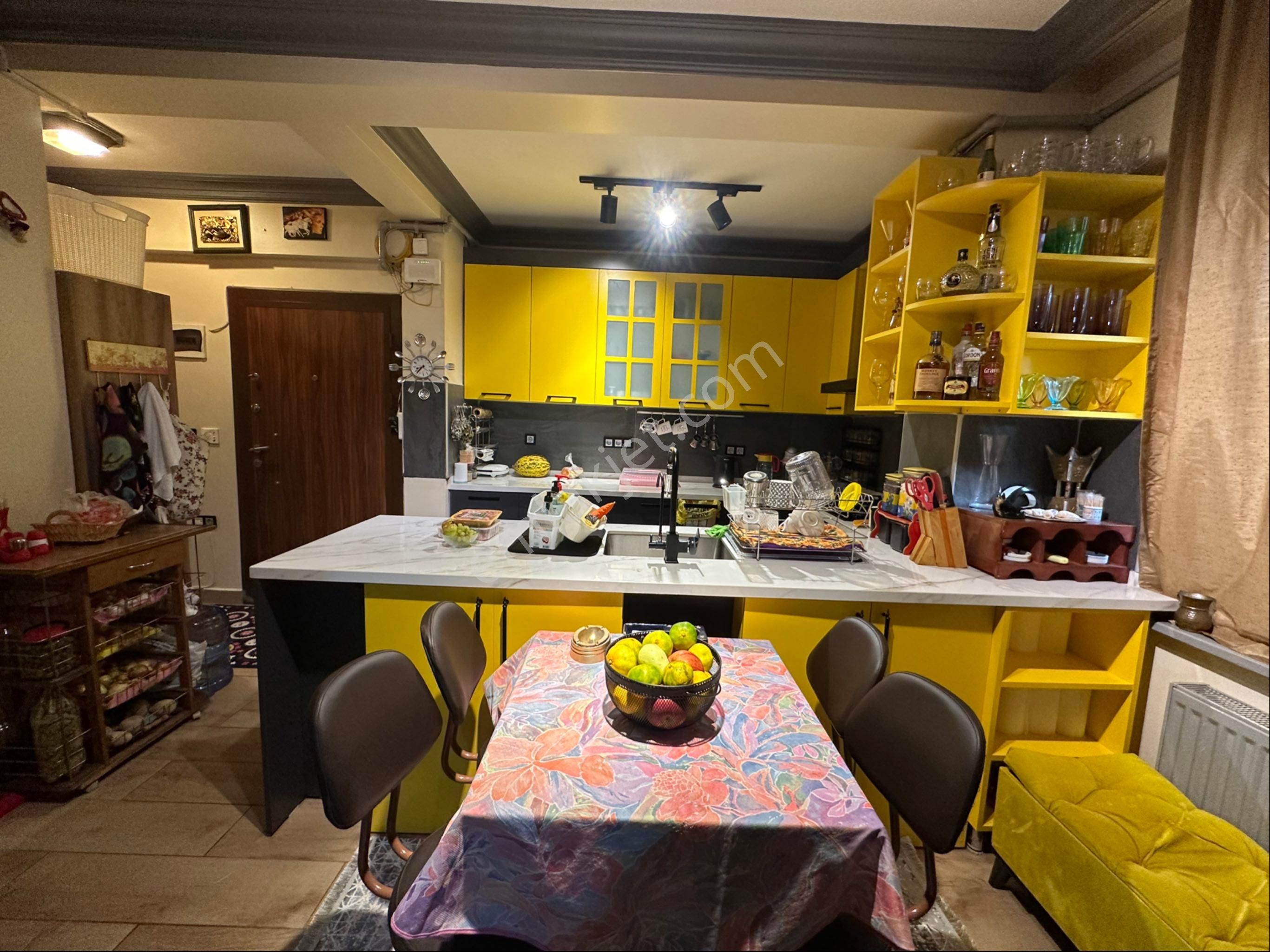 Avcılar Cihangirde 2+1 Bahçe Katı 10 Yıllık İçi Full Yapılı - Görsel 10