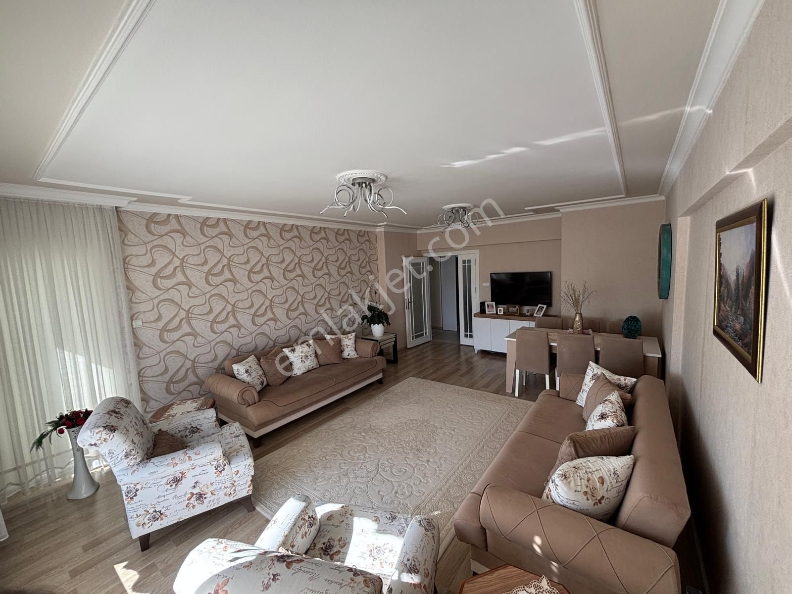 Yenimahalle / Ata Mahalle’de Satılık 4+1 Daire - Görsel 4