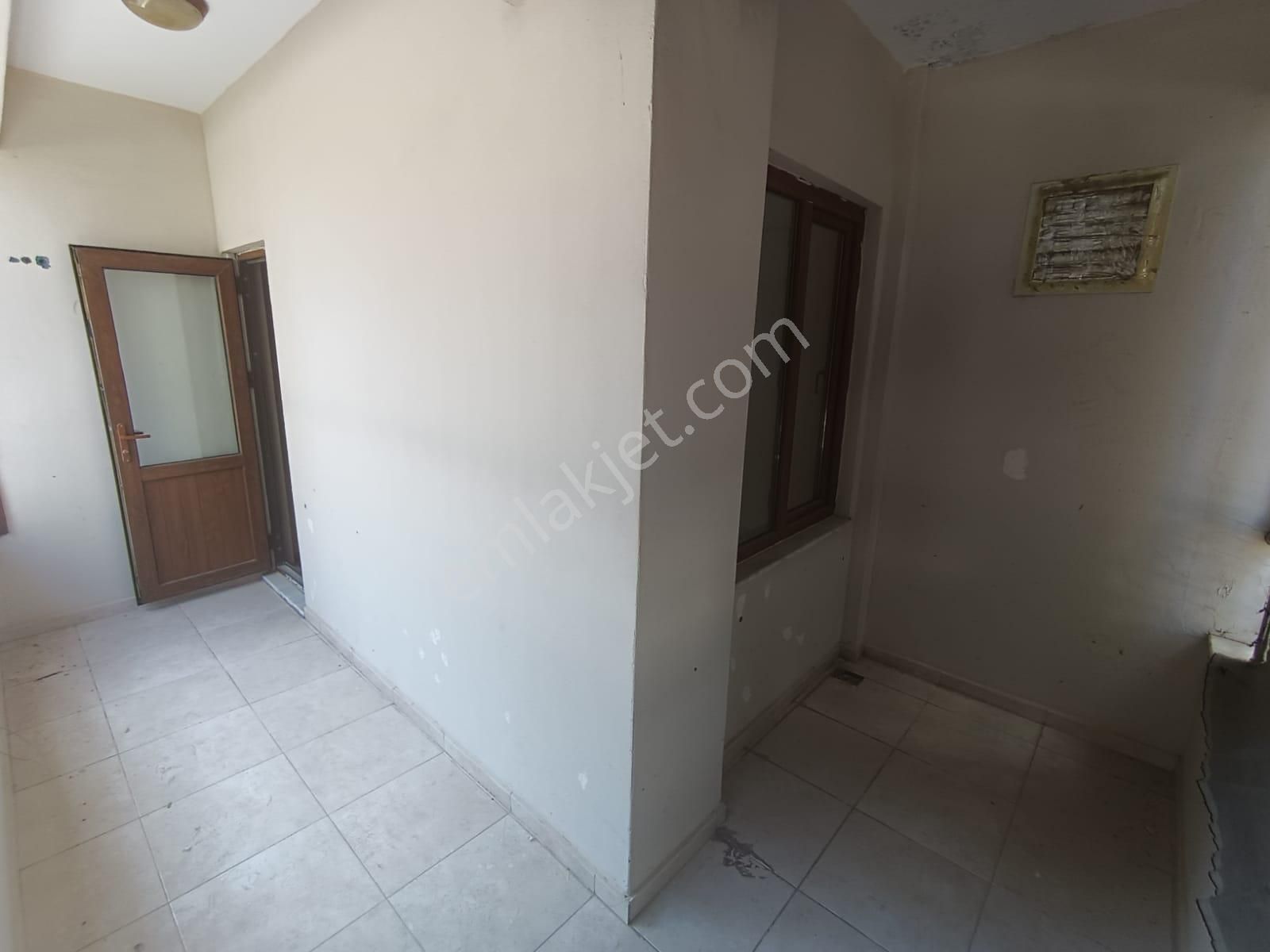 Yaşarsoy Gyo'dan Karaköprünün En Güzel Yerinde 3+1 Kiralık Daire - Görsel 17