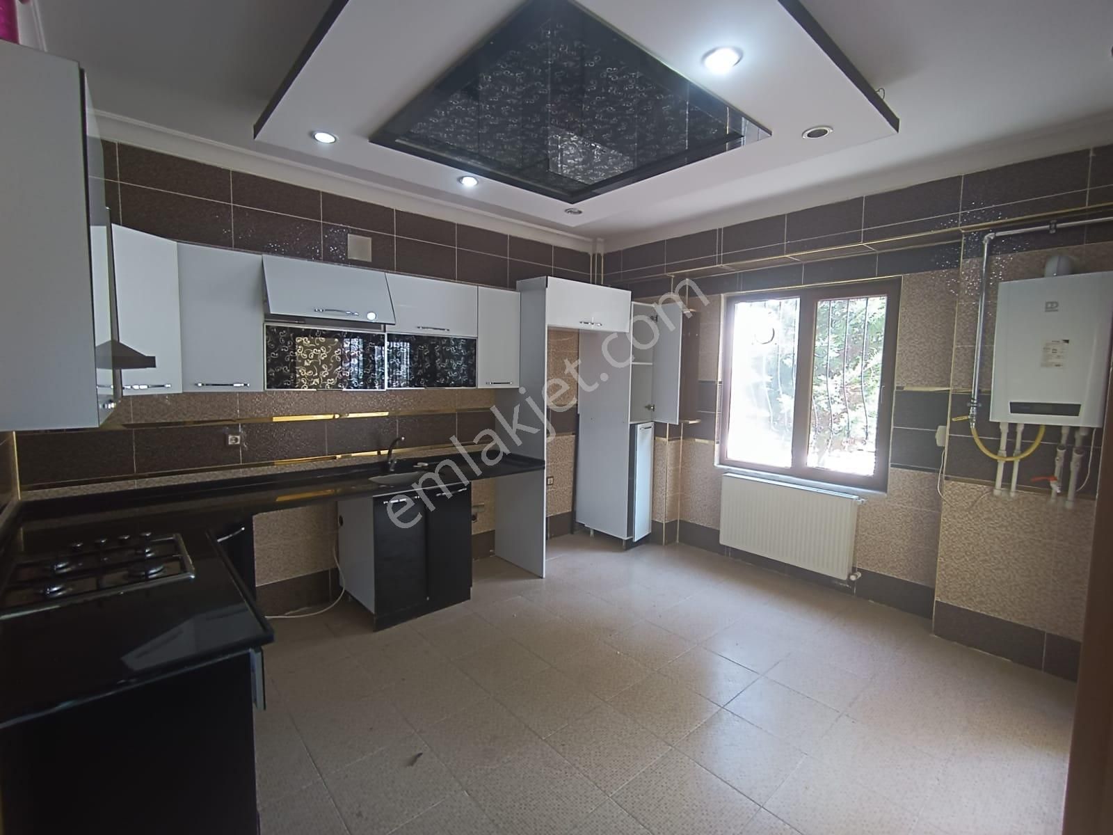 Yaşarsoy Gyo'dan Karaköprünün En Güzel Yerinde 3+1 Kiralık Daire - Görsel 9