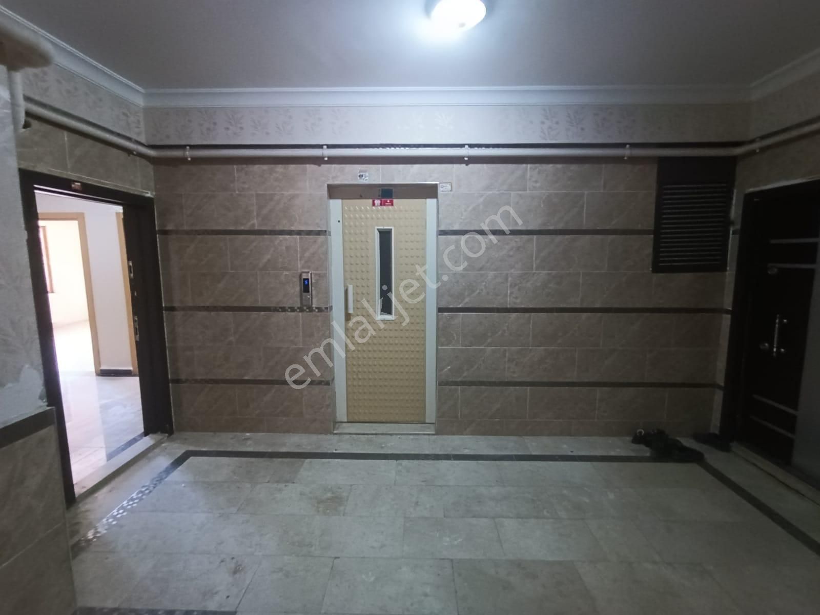 Yaşarsoy Gyo'dan Karaköprünün En Güzel Yerinde 3+1 Kiralık Daire - Görsel 6