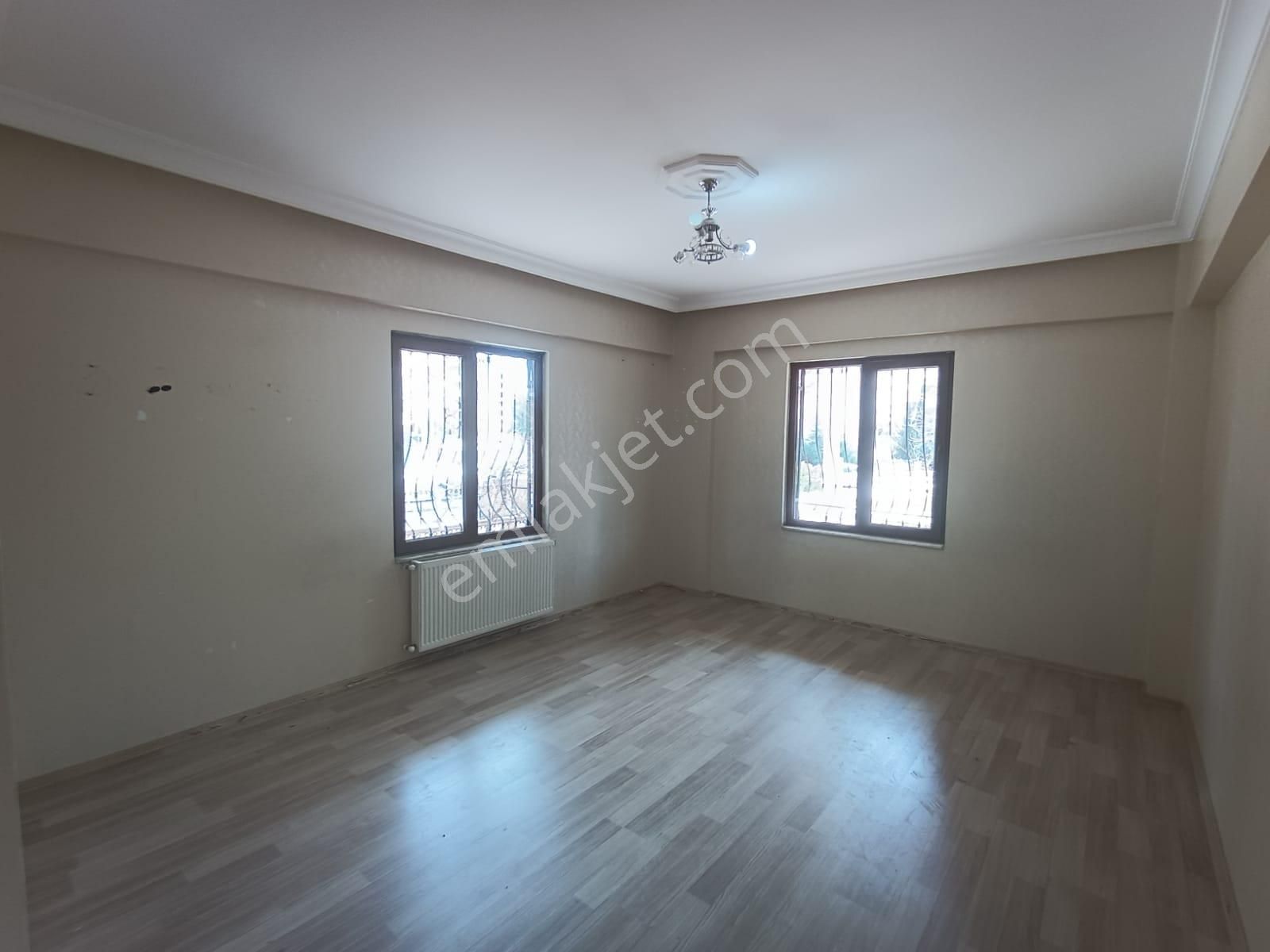 Yaşarsoy Gyo'dan Karaköprünün En Güzel Yerinde 3+1 Kiralık Daire - Görsel 8