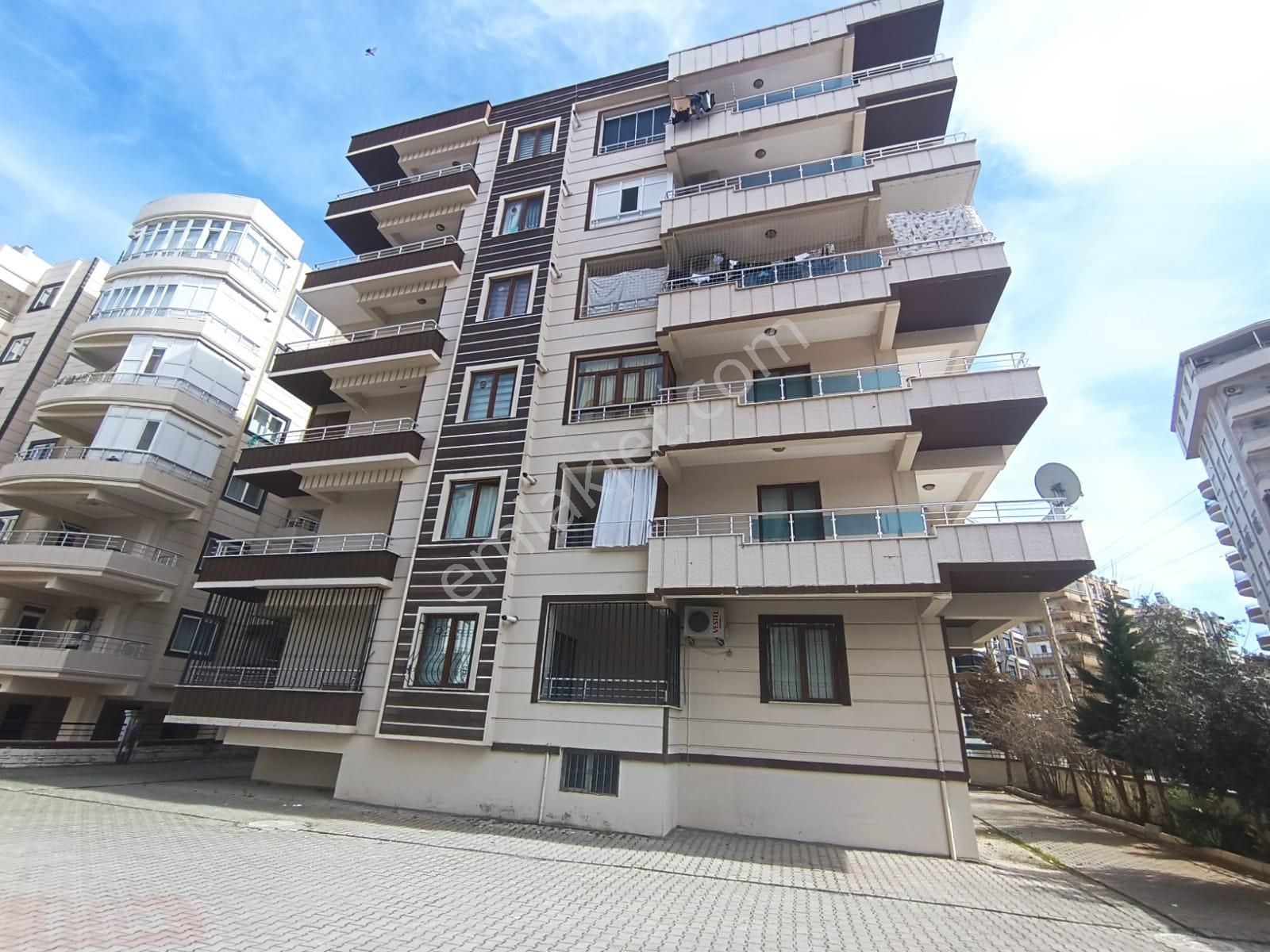 Yaşarsoy Gyo'dan Karaköprünün En Güzel Yerinde 3+1 Kiralık Daire - Görsel 23