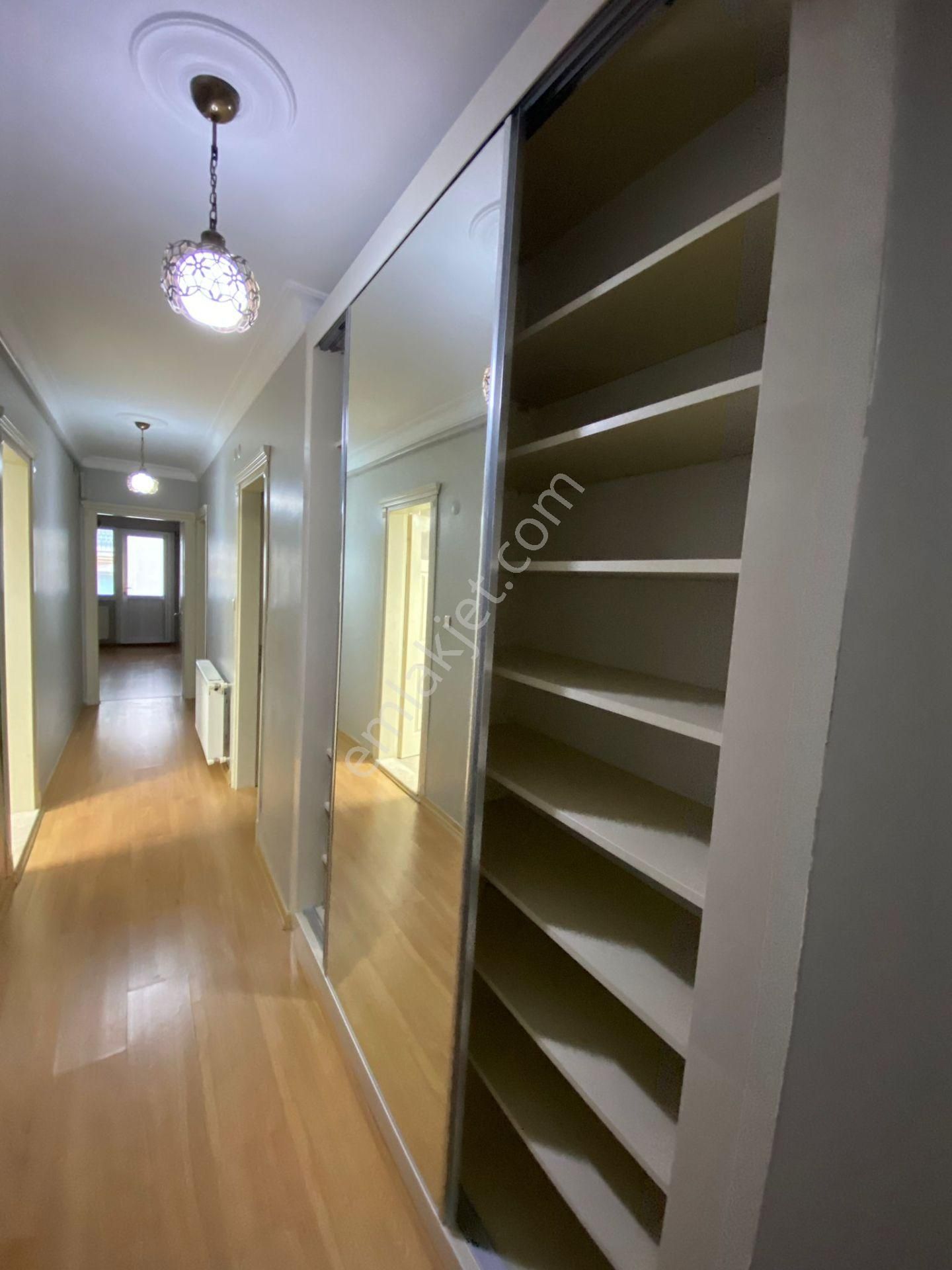 Bergama Maltepe Mahallesinde 3+1 Lüks Dairemiz Kiralıktır - Görsel 17