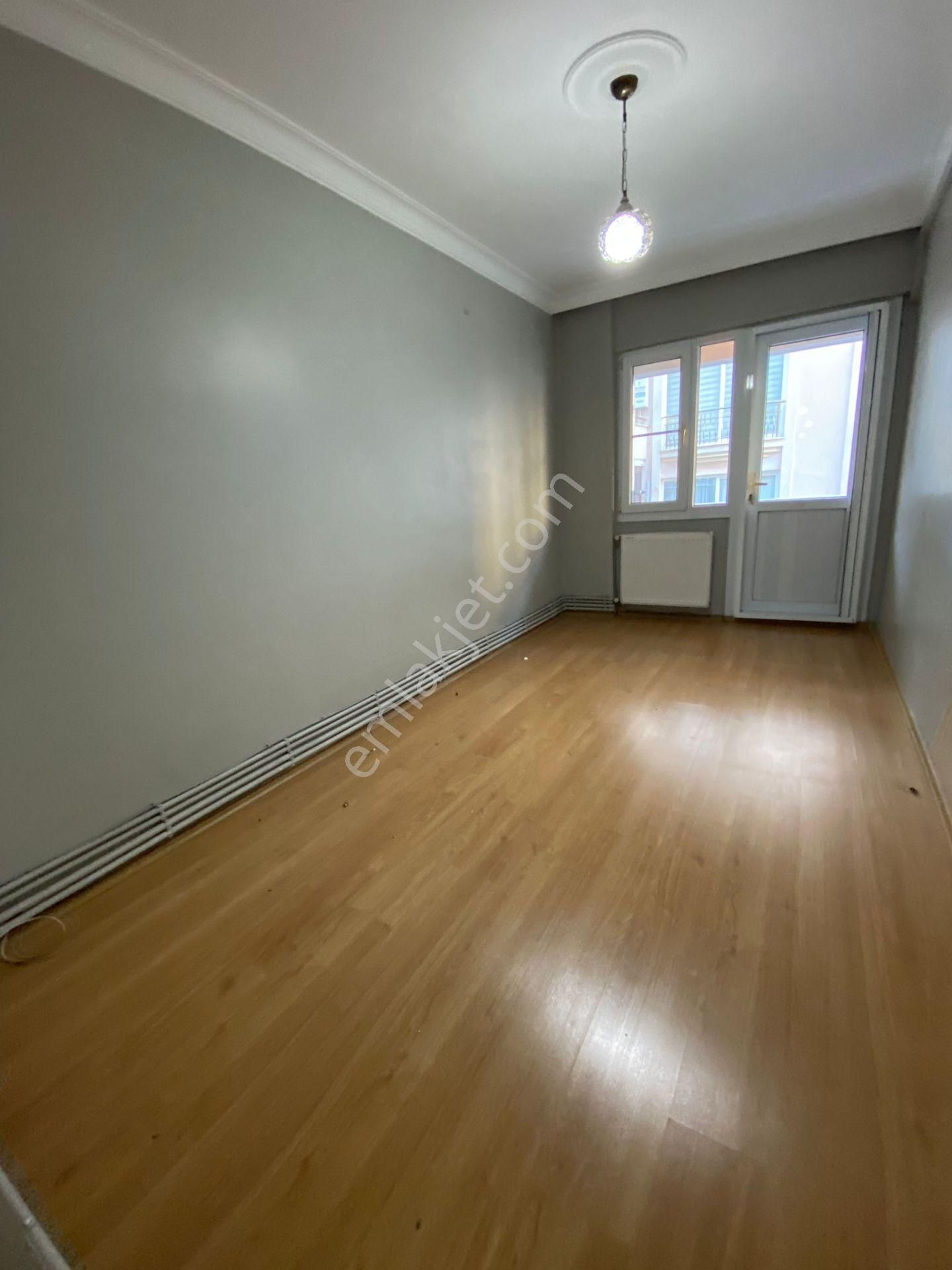 Bergama Maltepe Mahallesinde 3+1 Lüks Dairemiz Kiralıktır - Görsel 8