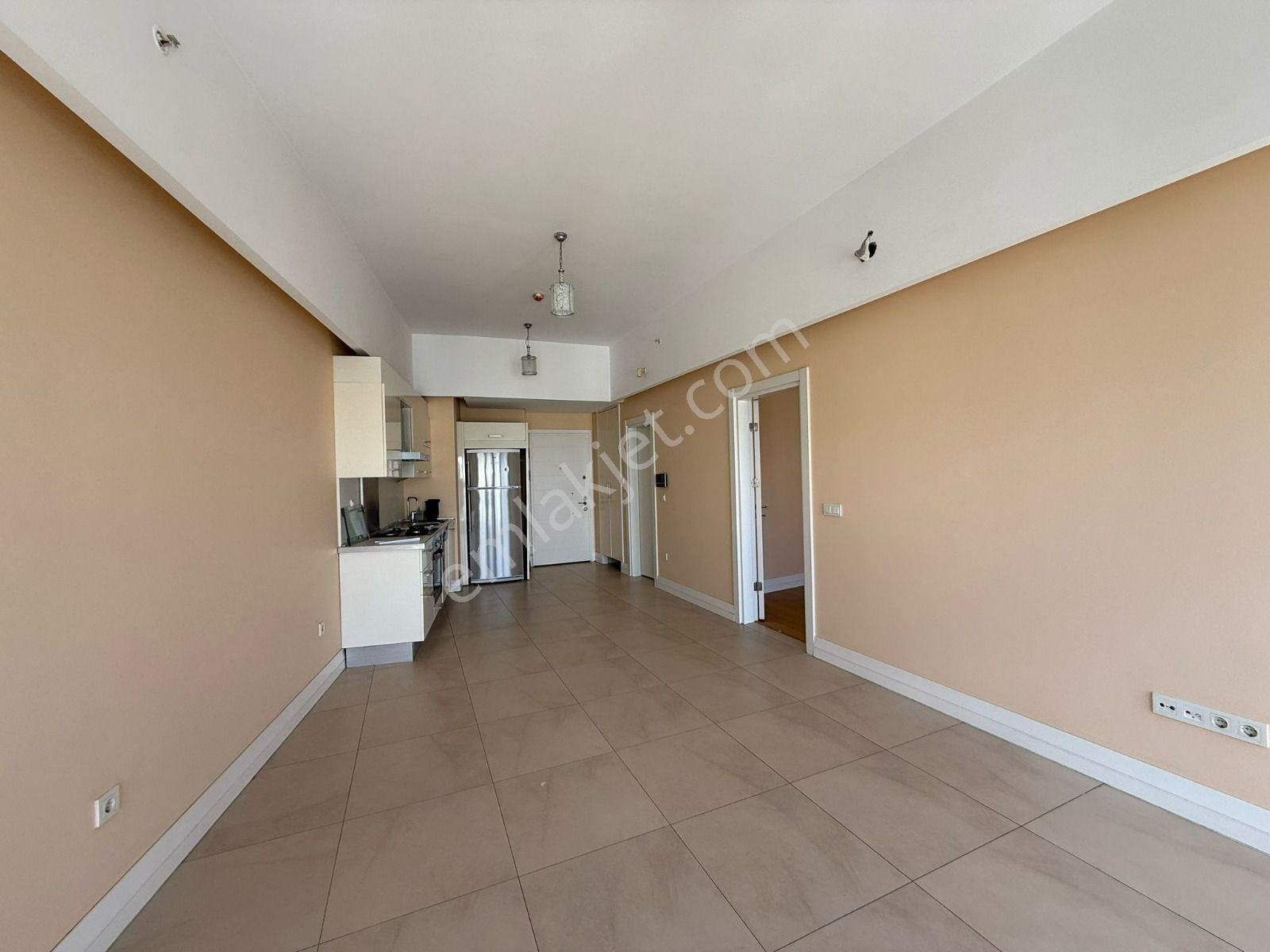 Atakent İstanbul Saraylarında Satılık 1+1 - Görsel 17