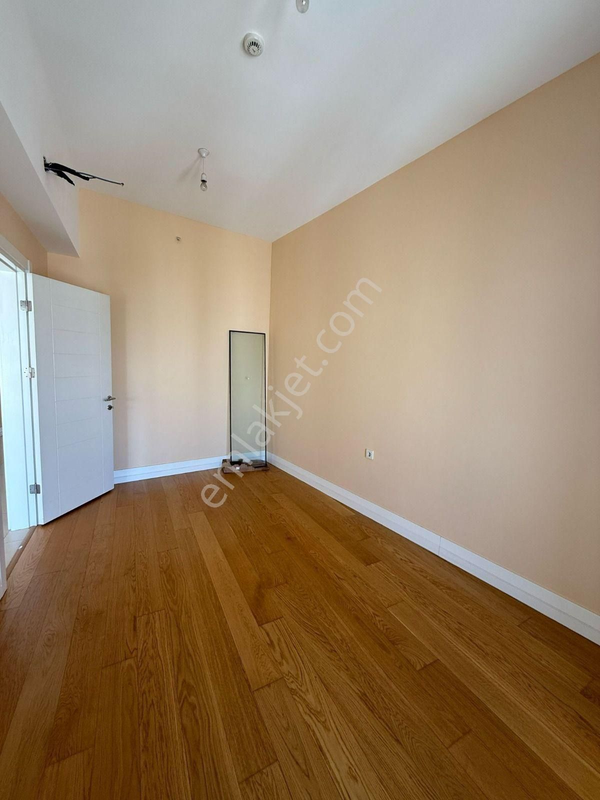 Atakent İstanbul Saraylarında Satılık 1+1 - Görsel 14