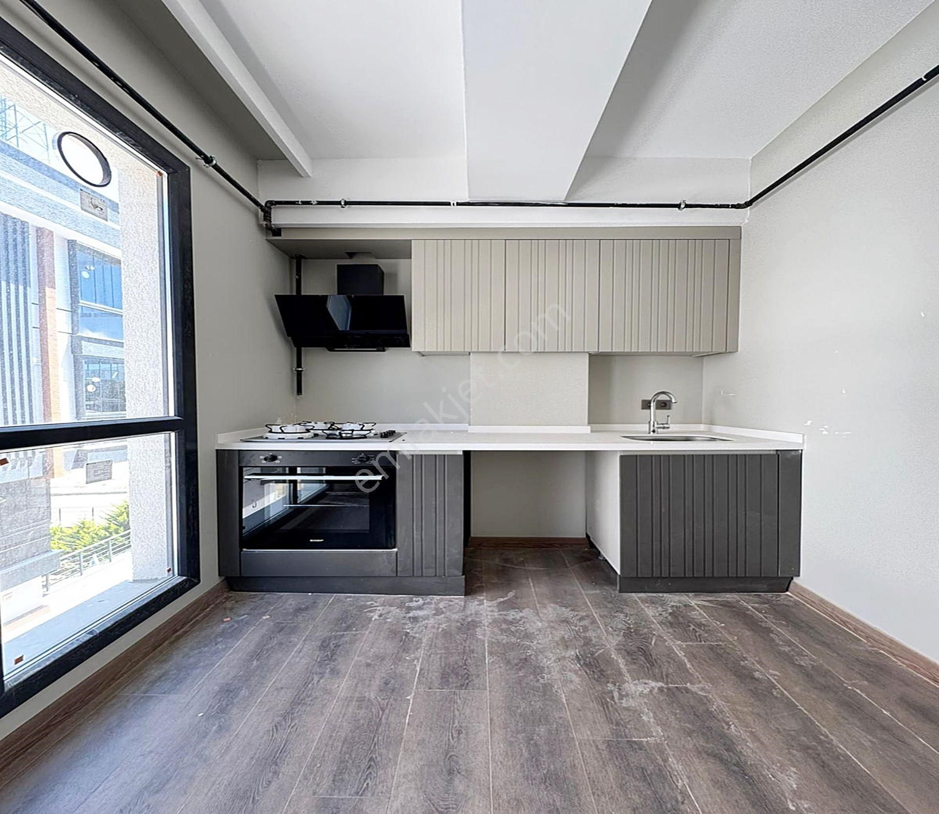 Beylikdüzü Kavaklı'da Sıfır Villa Tadında 1. Katta Satılık Daire - Görsel 14