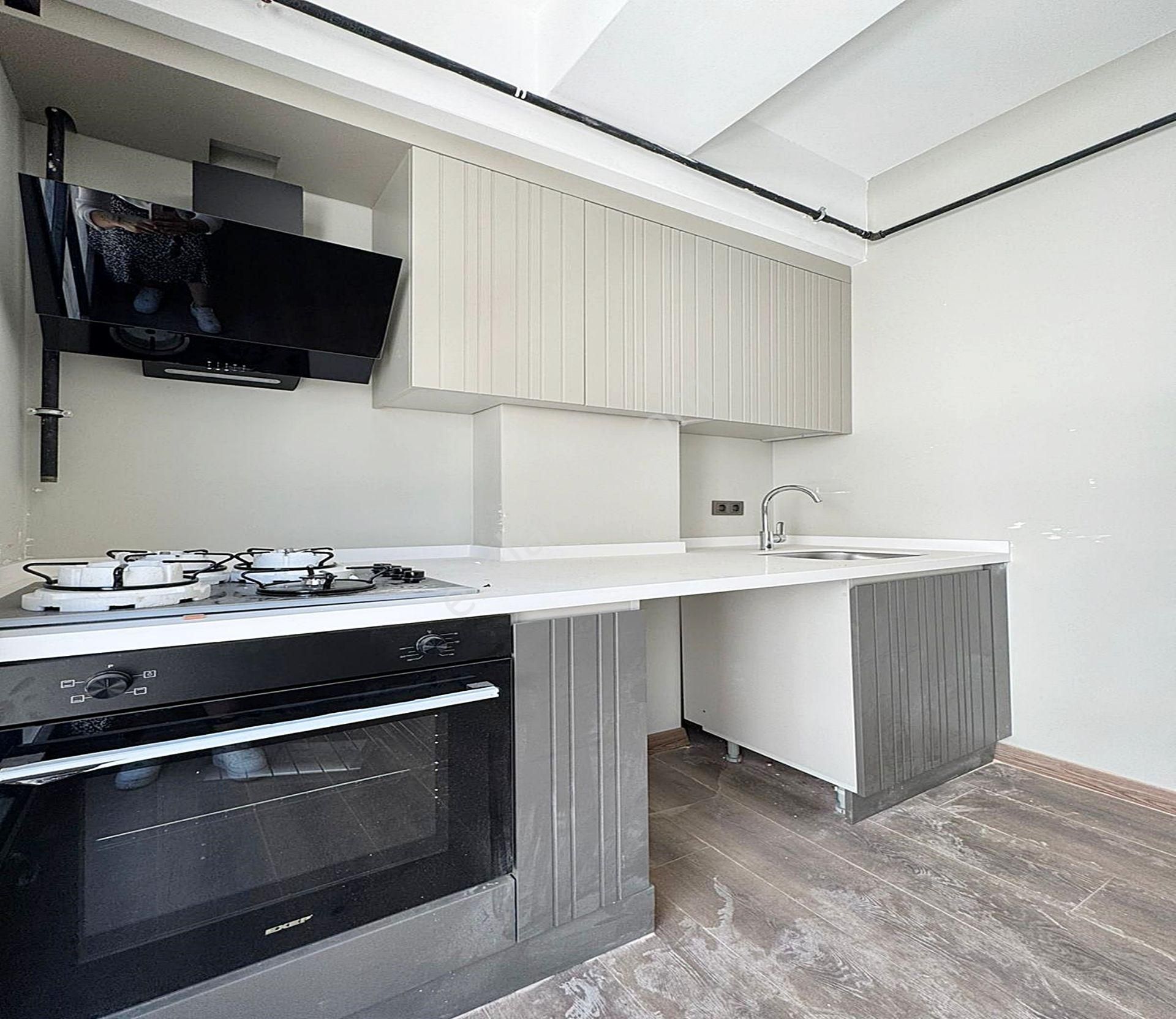 Beylikdüzü Kavaklı'da Sıfır Villa Tadında 1. Katta Satılık Daire - Görsel 16