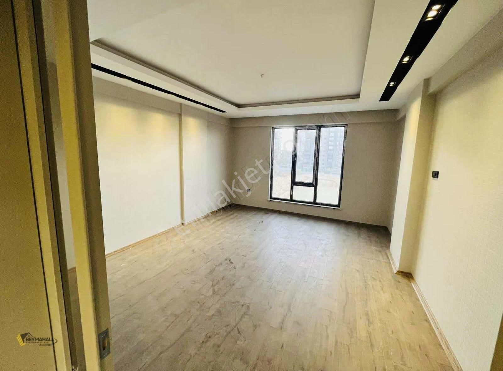 Beymahall Gyo Alpaslan Mh Mükemmel Konumda 2,5+1 Daire - Görsel 5