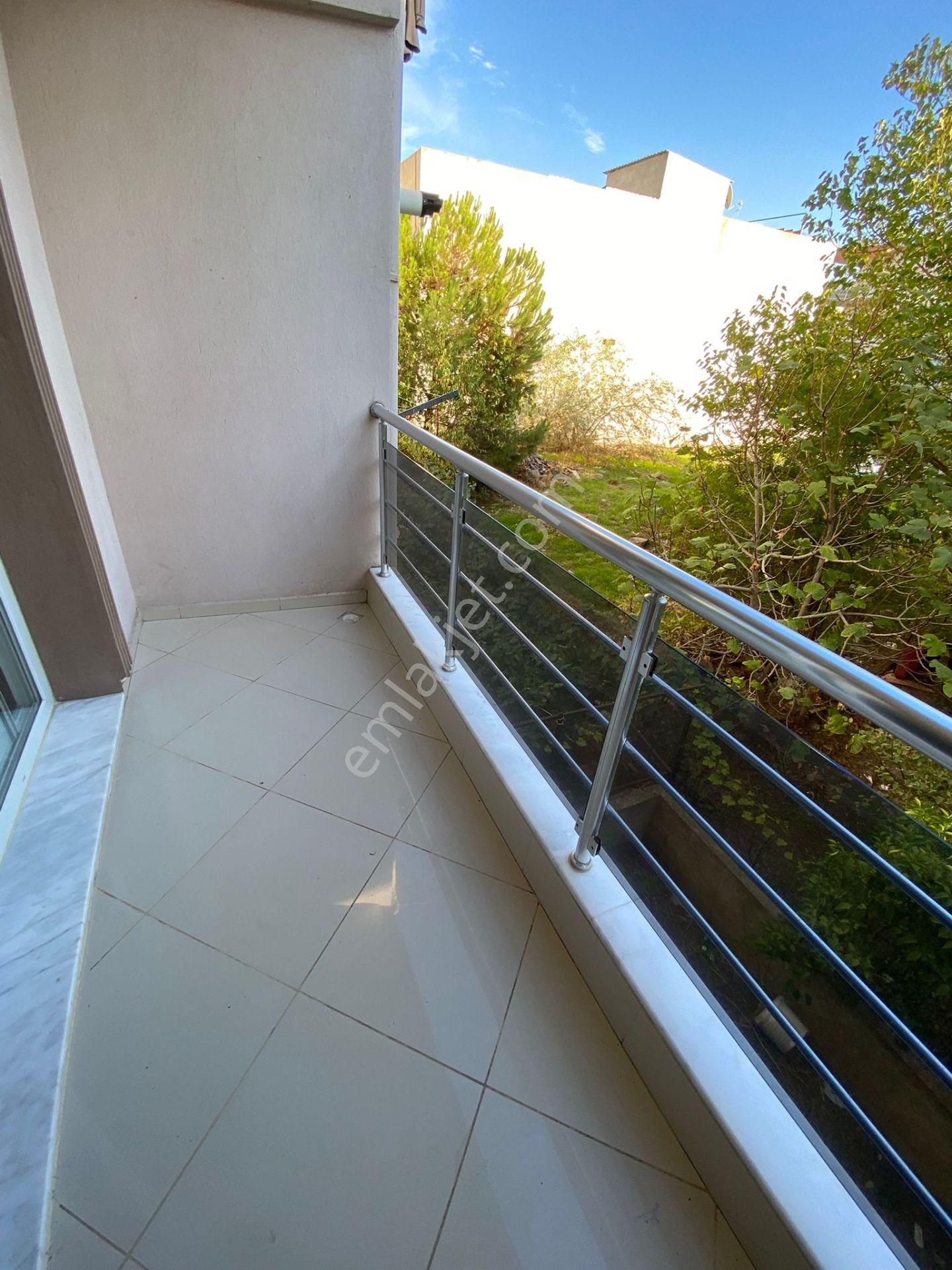 Bayraklı Osmangazi Mah.de 3+1 150m2 Dgazlı Ebebeyn Banyolu Temiz Kiralık Daire - Görsel 30