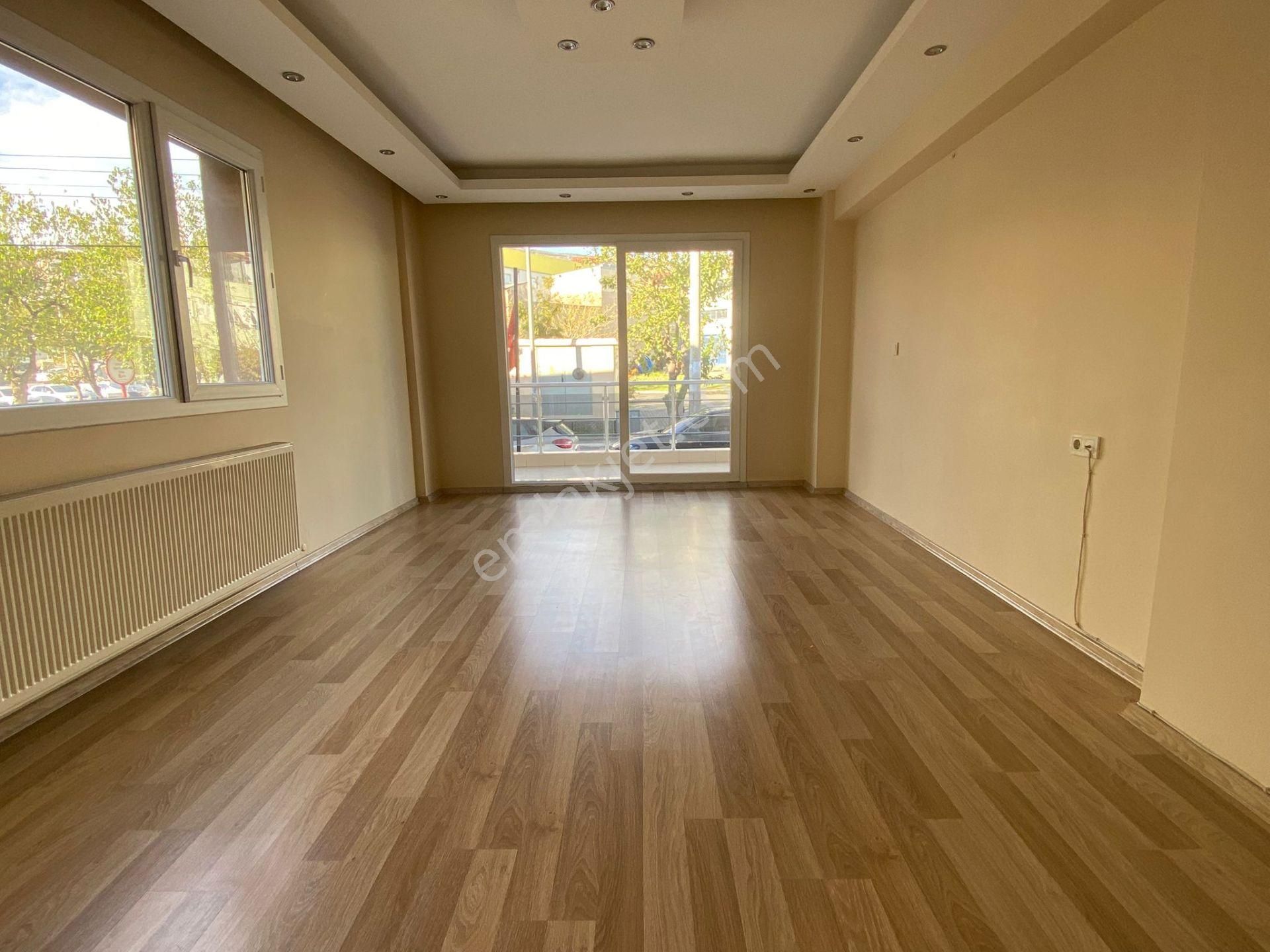 Bayraklı Osmangazi Mah.de 3+1 150m2 Dgazlı Ebebeyn Banyolu Temiz Kiralık Daire - Görsel 5