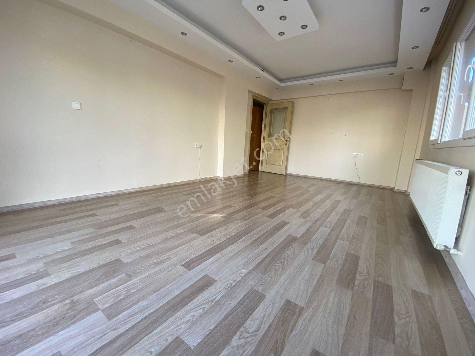Bayraklı Osmangazi Mah.de 3+1 150m2 Dgazlı Ebebeyn Banyolu Temiz Kiralık Daire - Görsel 4