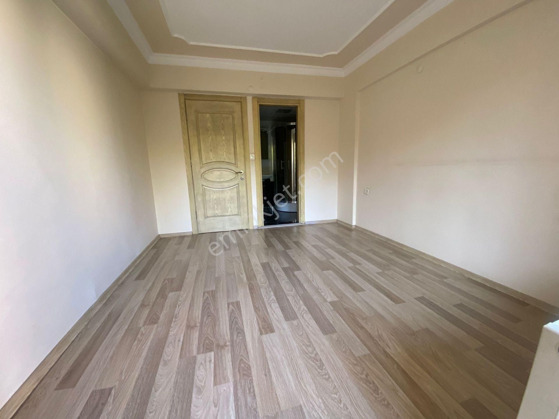 Bayraklı Osmangazi Mah.de 3+1 150m2 Dgazlı Ebebeyn Banyolu Temiz Kiralık Daire - Görsel 10