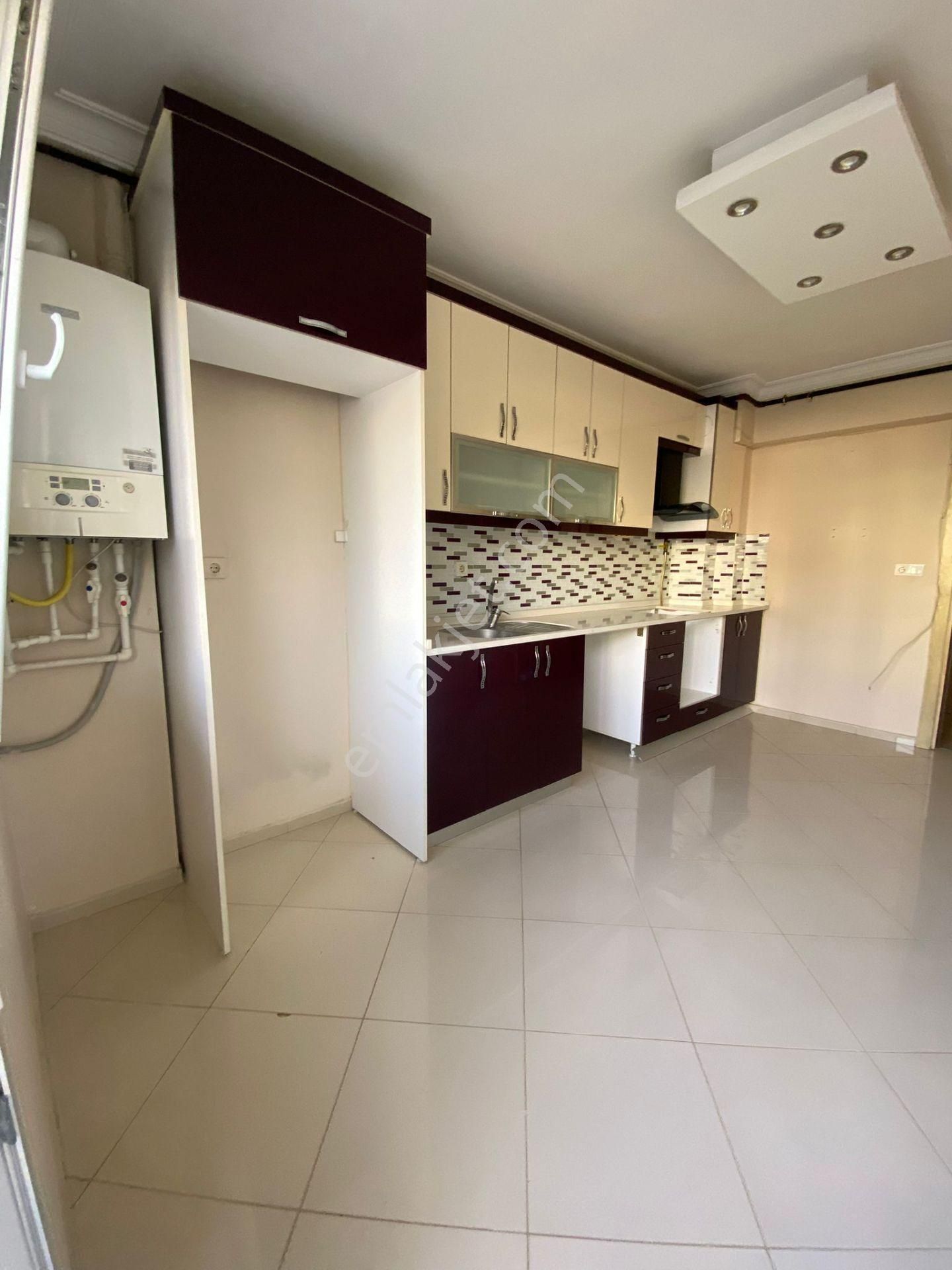 Bayraklı Osmangazi Mah.de 3+1 150m2 Dgazlı Ebebeyn Banyolu Temiz Kiralık Daire - Görsel 16