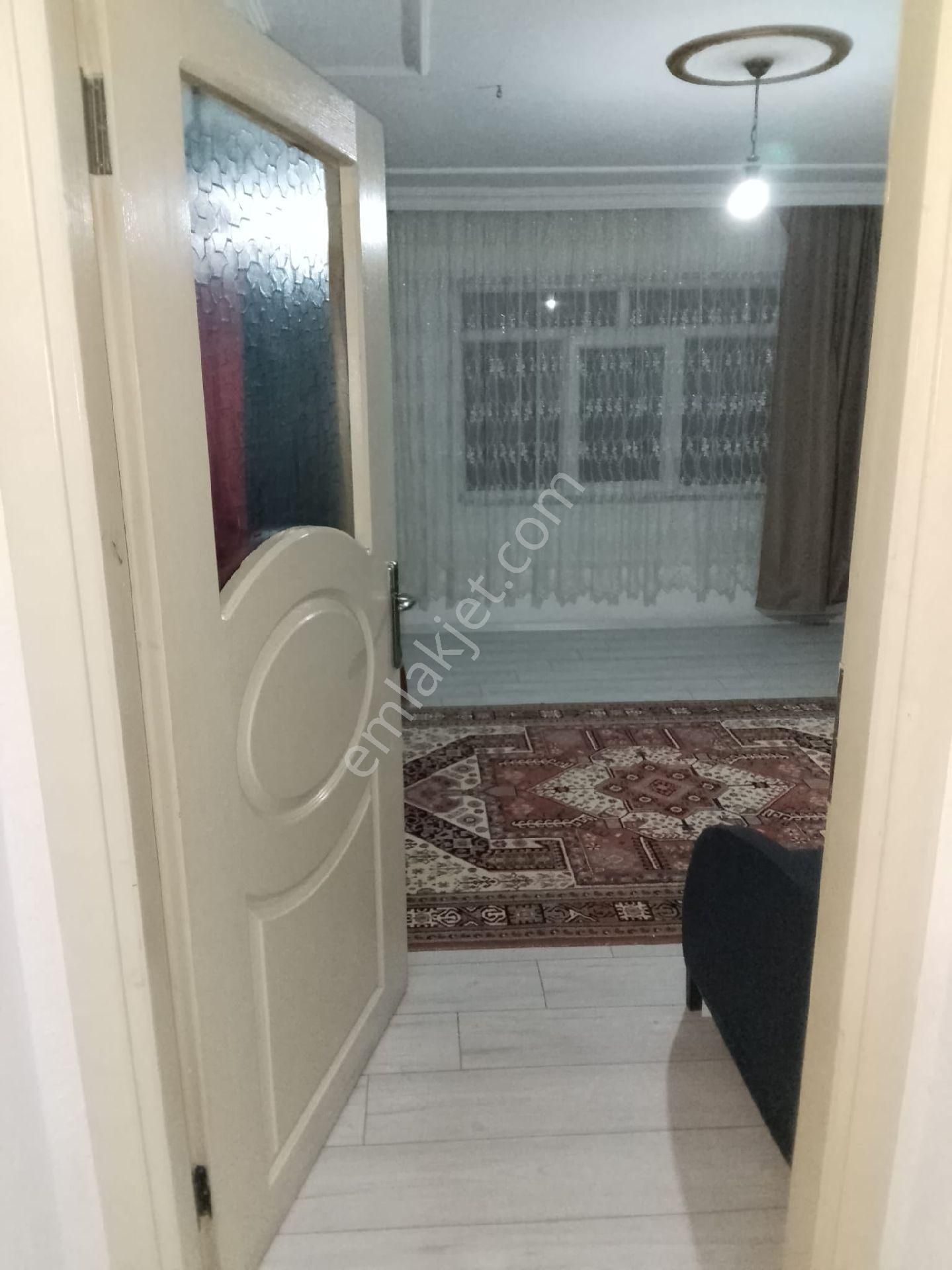 Manavgat Doğu Garajında Merkezde Eşyalı 1+1 - Görsel 7