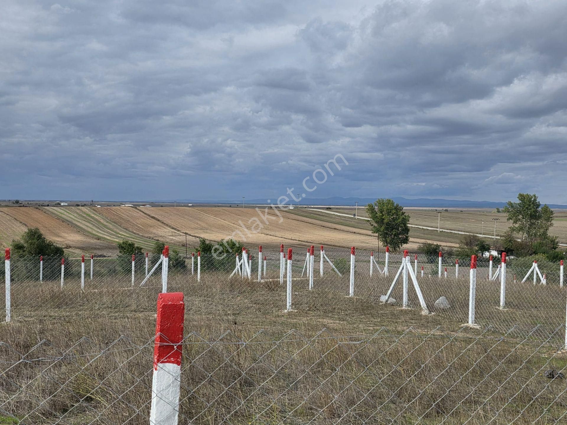 Saray Göçerler'de 246m2 Köy Yanı Satılık Arsadan Hisse - Görsel 33